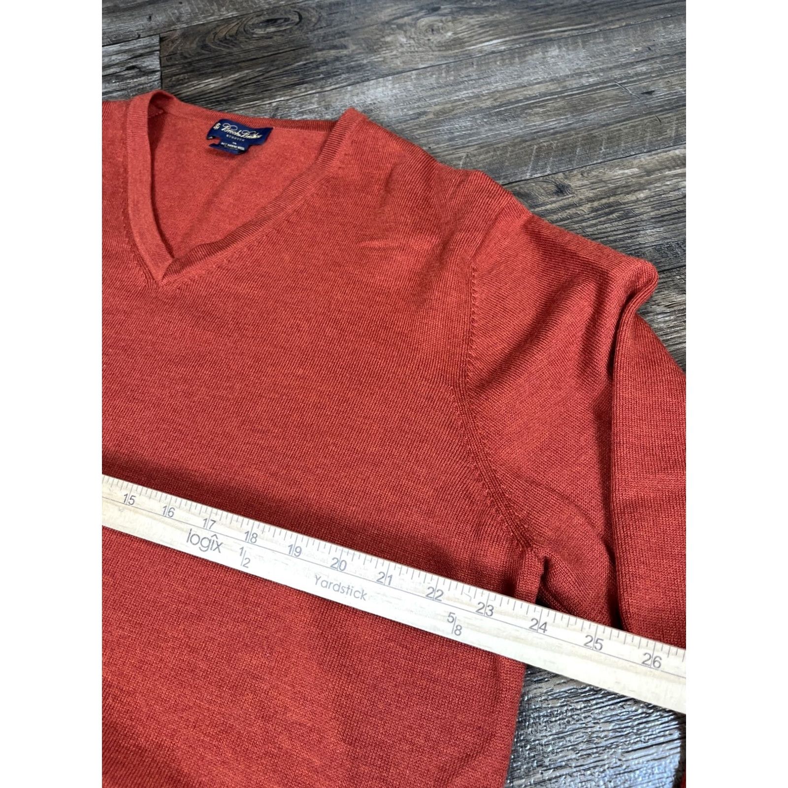 Brooks Brothers Brooks Brothers V-Neck Sweater Mens XL Merino Wool Burnt Orange Pullover Knit Tight-Knit Regular Long Sleeve Size US XL / EU 56 / 4 - 3 Thumbnail