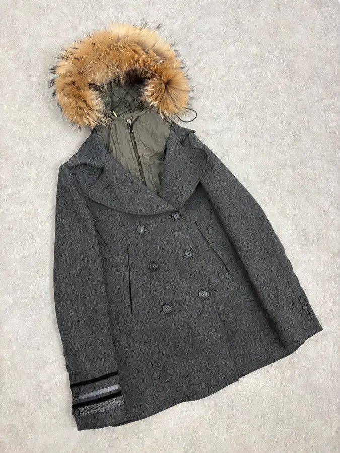 Dolce & Gabbana 2000s Dolce & Gabbana Grey Detachable Fur Hooded Coat Size XS / US 0-2 / IT 36-38 - 5 Thumbnail