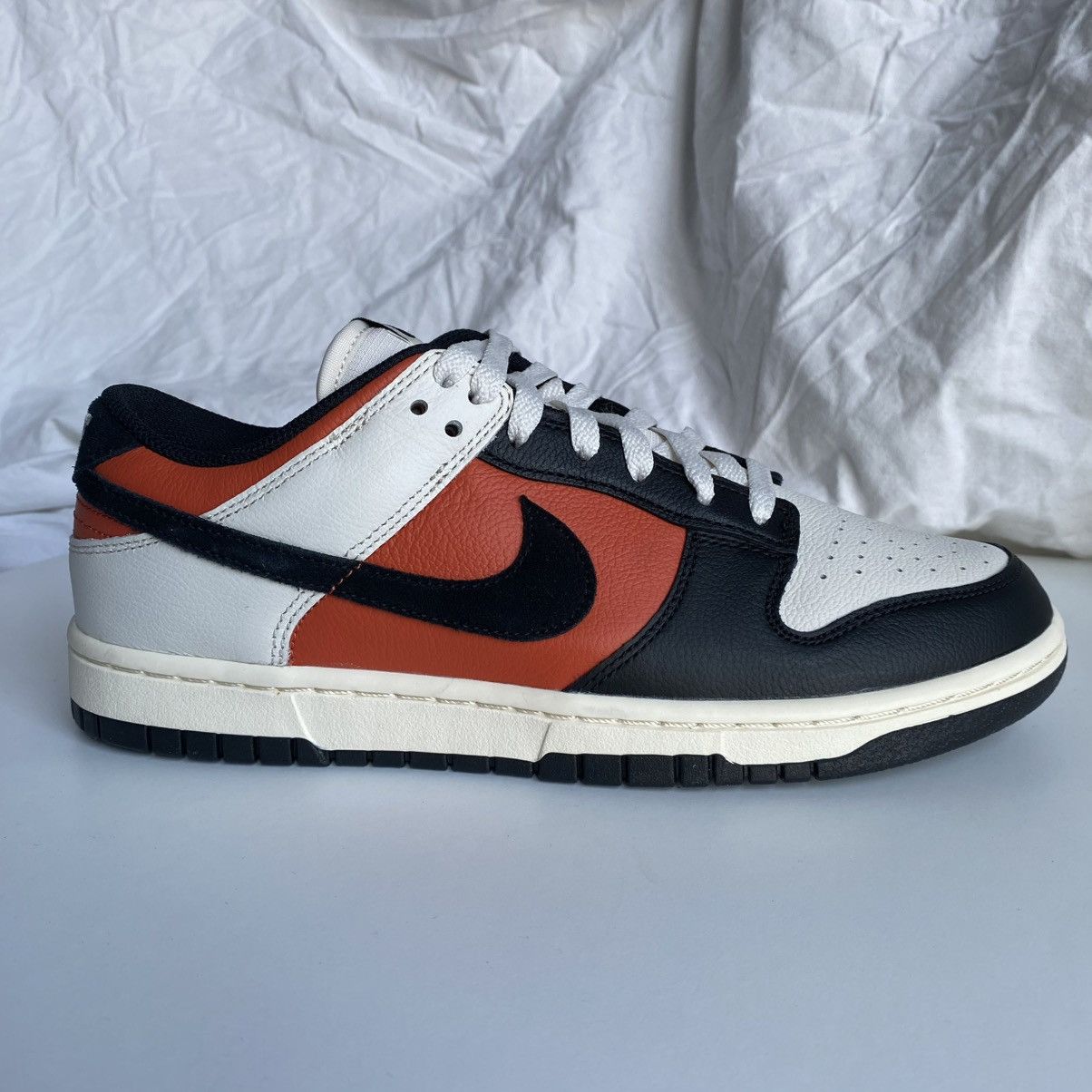 Nike Nike Dunk Low Size US 11 / EU 44 - 3 Thumbnail