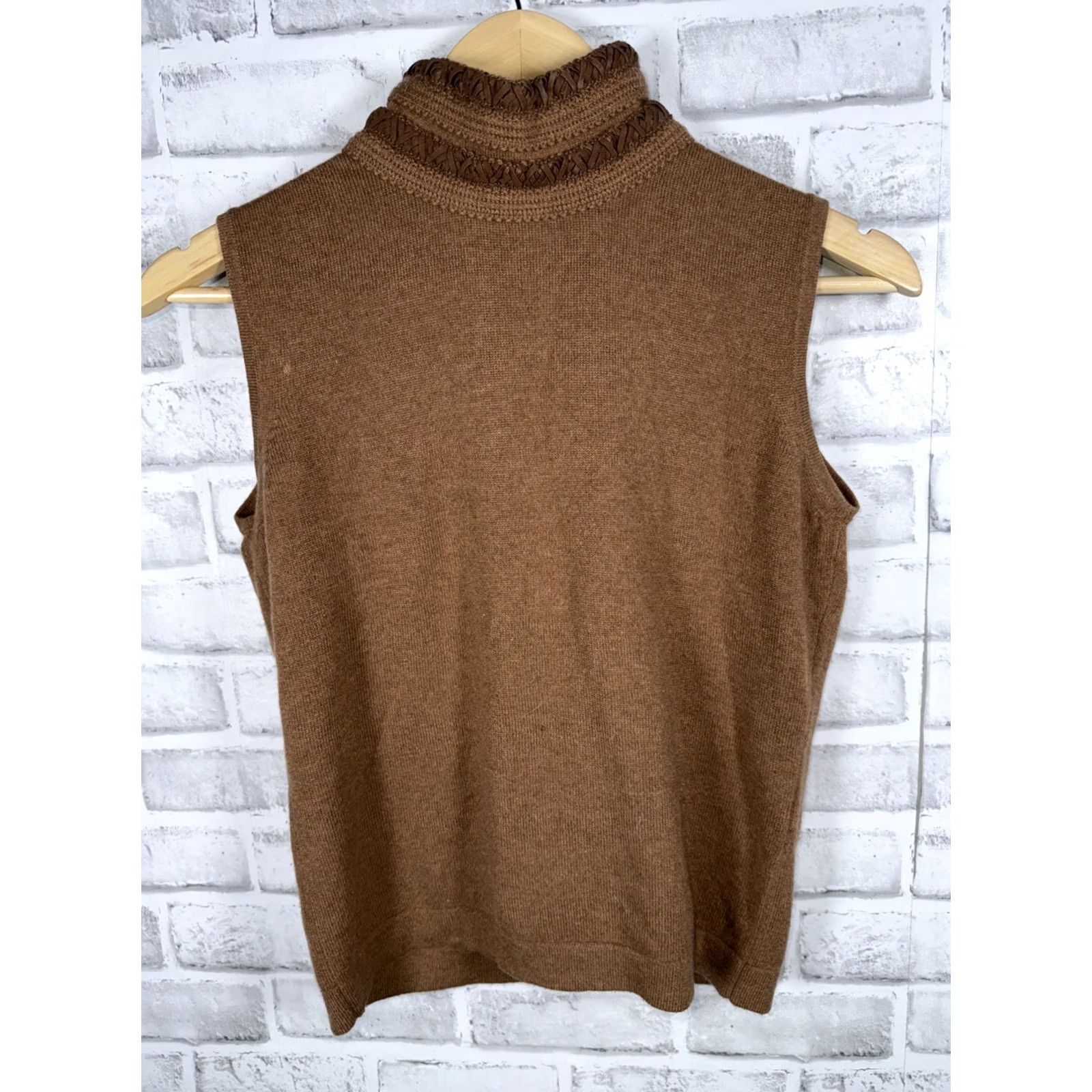 Vintage VINTAGE MARIA SARTINI Cashmere Brown Sweater Vest Womens XS ITALY Sweater Vest Women XS Brown Cashmere Womens XS Italy Size XS / US 0-2 / IT 36-38 - 6 Thumbnail