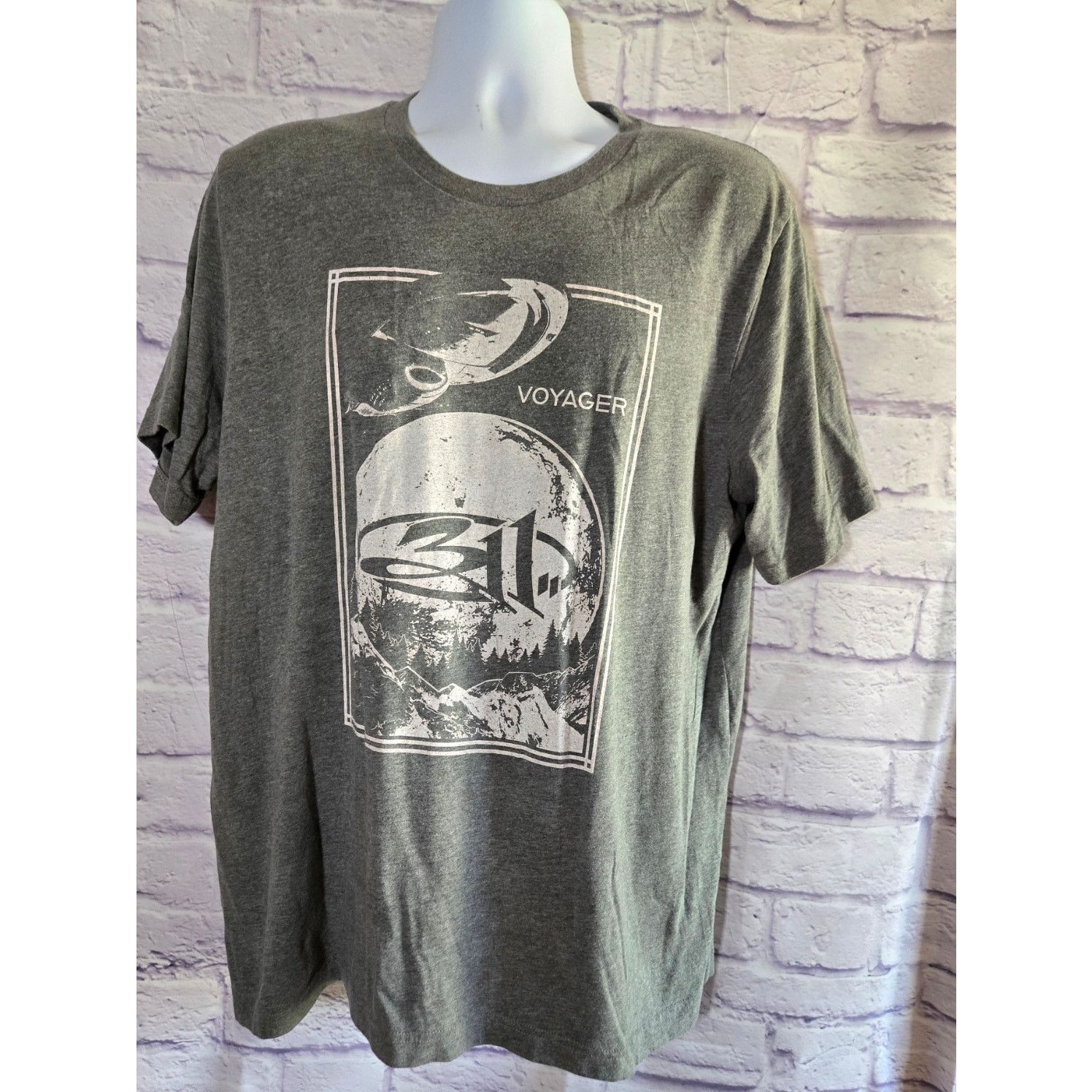 Canvas Canvas Gray 311 Voyager 2019 Summer Tour Graphic Shirt 2XL Size US XXL / EU 58 / 5 - 1 Thumbnail