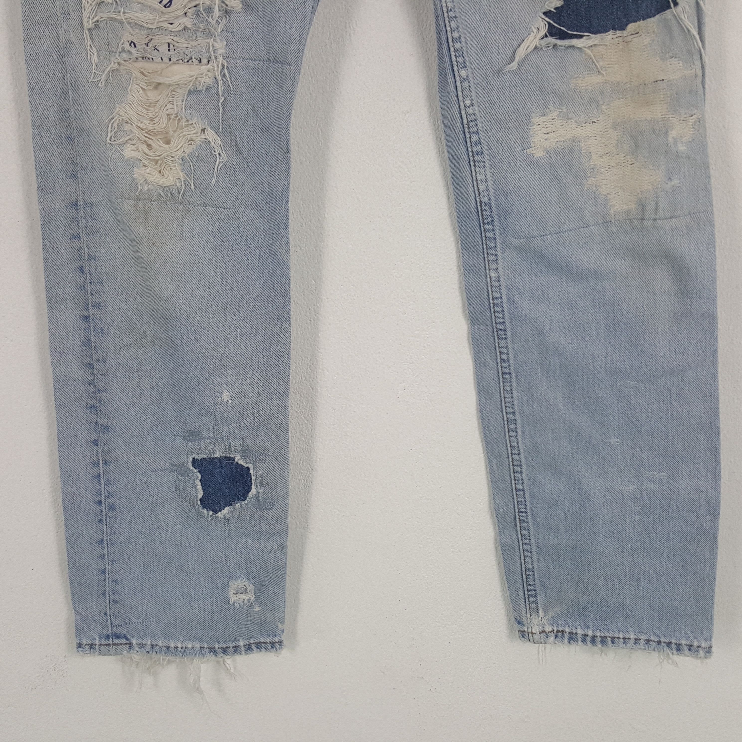 Levi's × Vintage Vintage Levi's 501 Distressed Patch Denim Jeans Size US 28 / EU 44 - 3 Thumbnail
