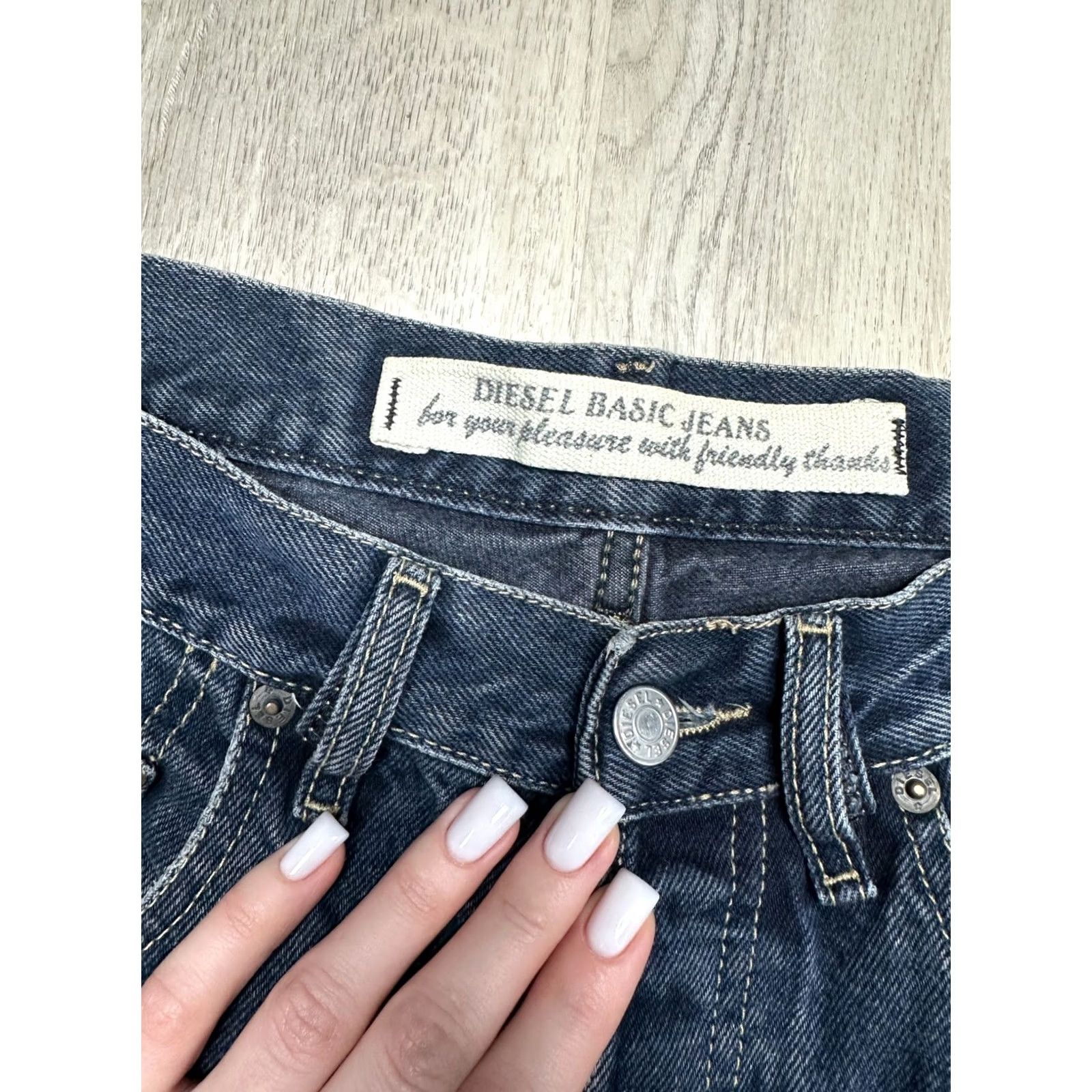 Diesel Diesel Jeans Main Selling Point Diesel Jeans Mens Denim Pants 32 Blue 34 Inseam Vintage Made in Italy 1980s 32 Mens Size US 32 / EU 48 - 3 Thumbnail