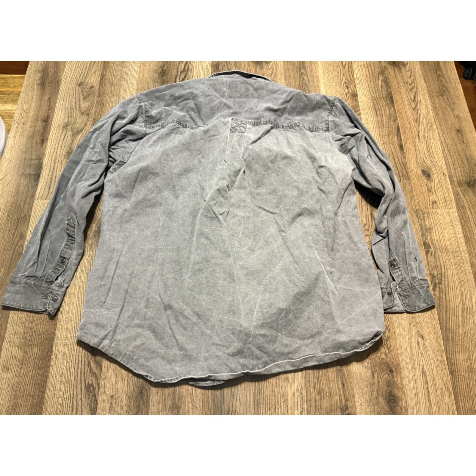 Vintage Northwest Territory Shirt Men’s Small Gray Long Sleeve Button Up Jeans Shirt Size US S / EU 44-46 / 1 - 2 Thumbnail