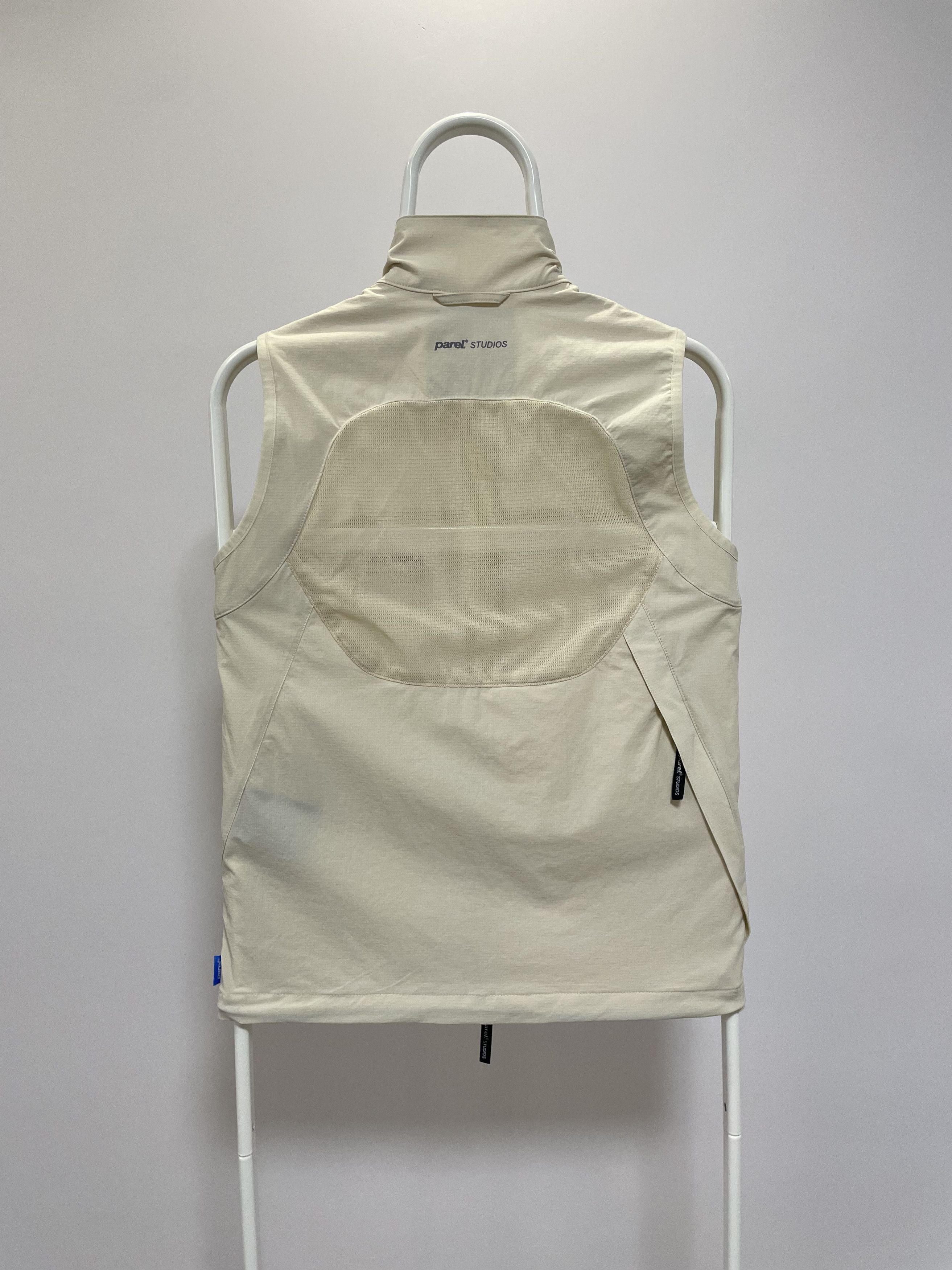 Other Parel STUDIOS Atlas Vest Gilet Jacket Waistcoat Gorpcore Size US S / EU 44-46 / 1 - 5 Thumbnail