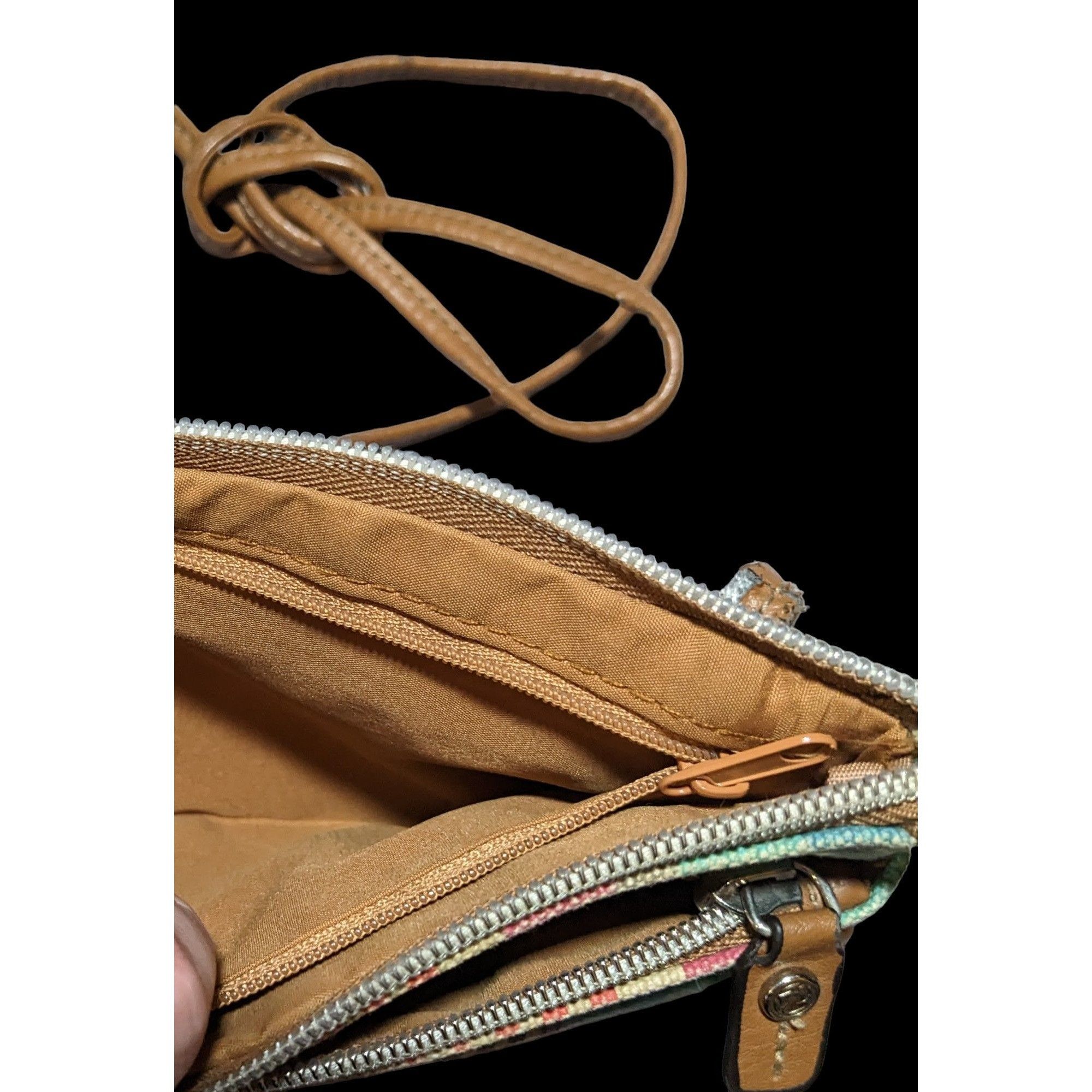 Relic Relic Retro Rainbow Striped Crossbody Bag Size ONE SIZE - 6 Thumbnail