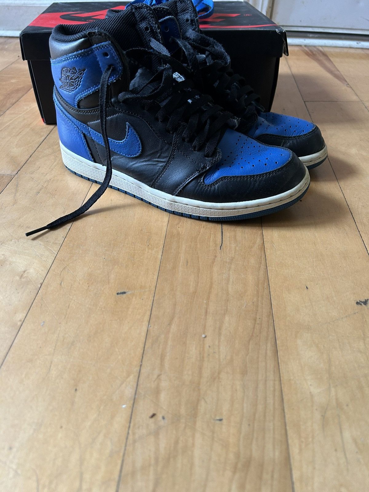 Jordan Brand Jordan 1 Retro Royal size 8 Size US 8 / EU 41 - 2 Thumbnail