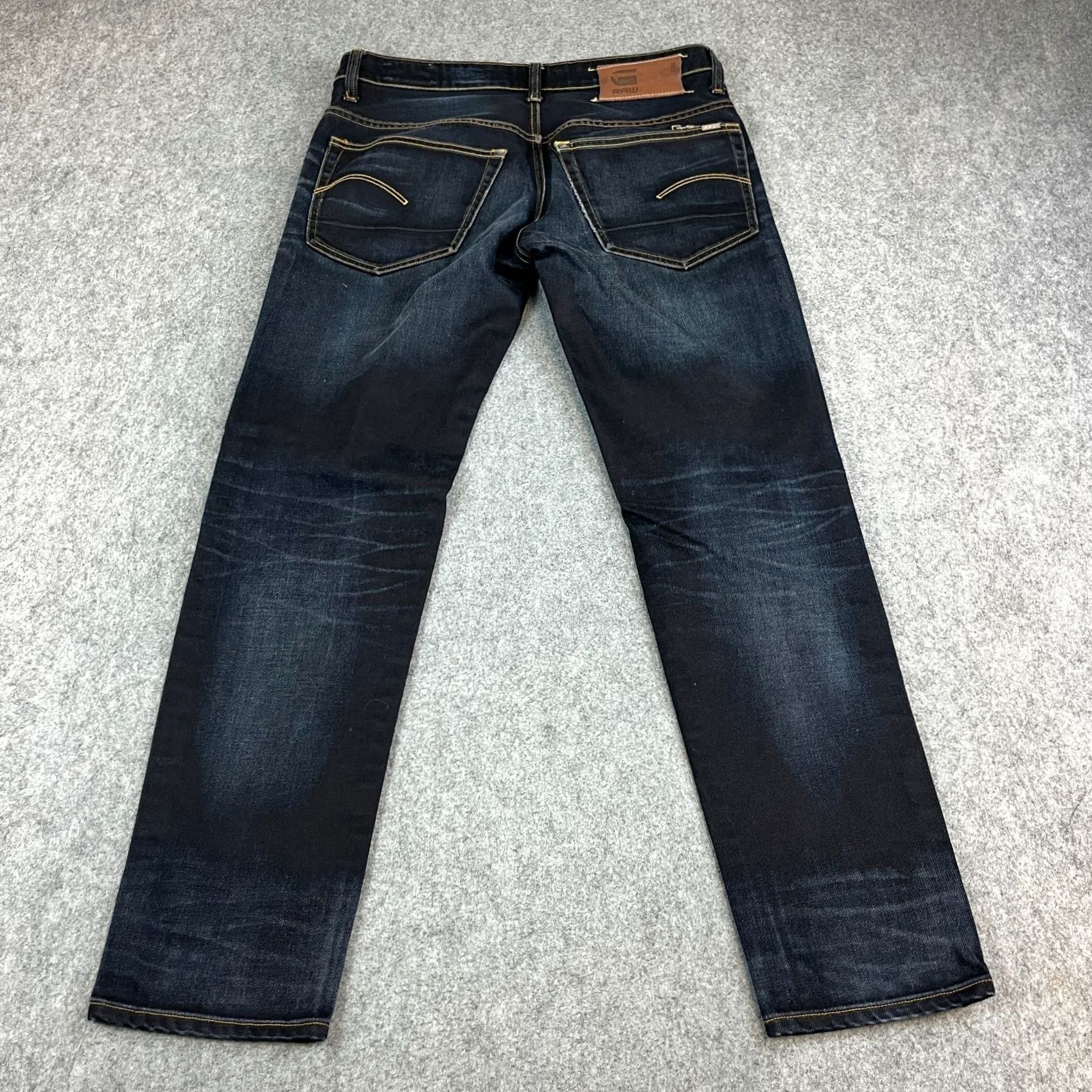 G-Star G-Star Jeans 32 32 Regular Tapered Dark Wash Blue Whiskering Honeycomb Jeans Boys Mens 3301 5-Pocket Design Size US 32 / EU 48 - 2 Thumbnail