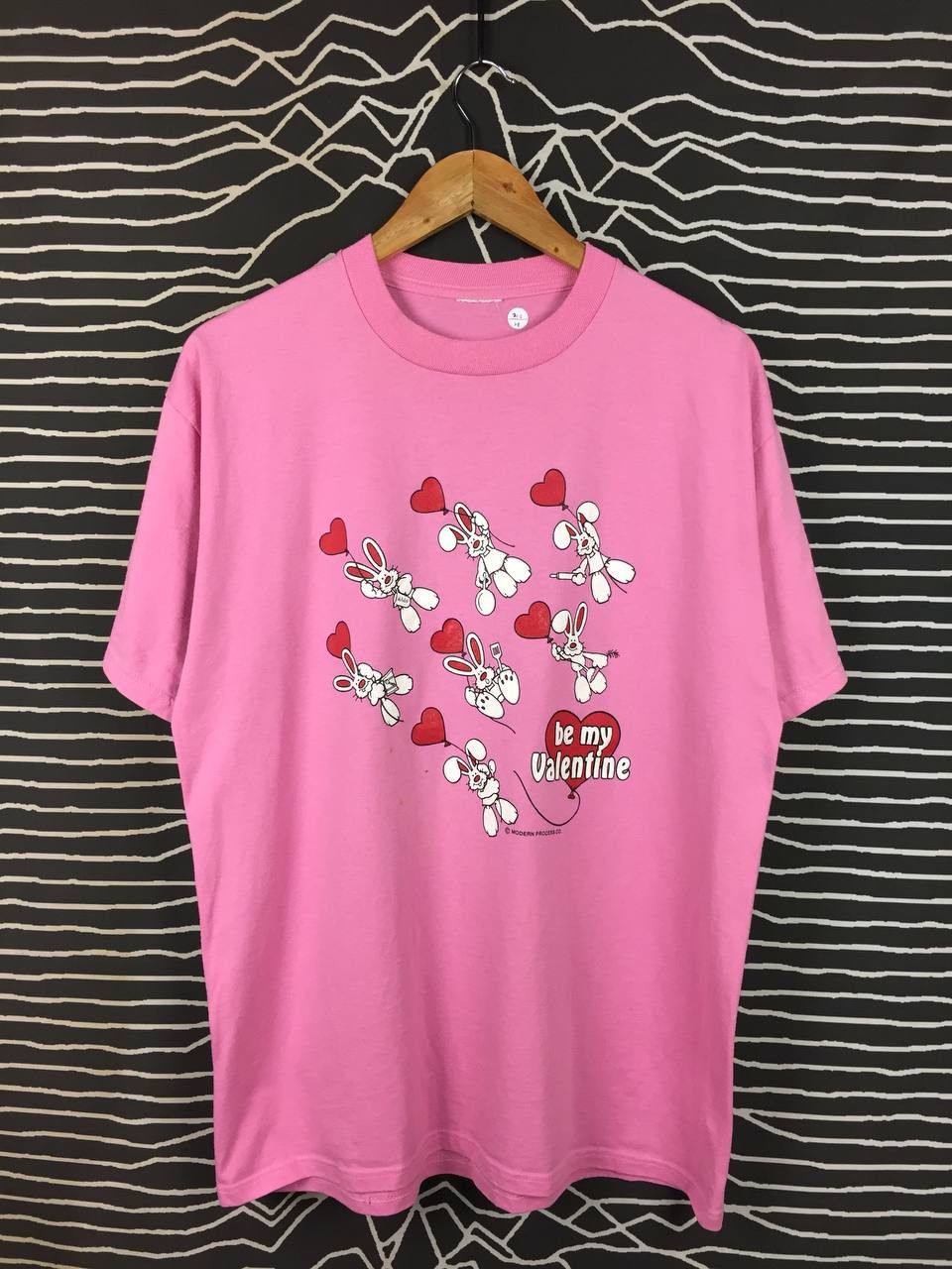 Vintage Vtg Modern Process Co. Be My Valentine Cartoon Bunny Tee Size US L / EU 52-54 / 3 - 1 Thumbnail