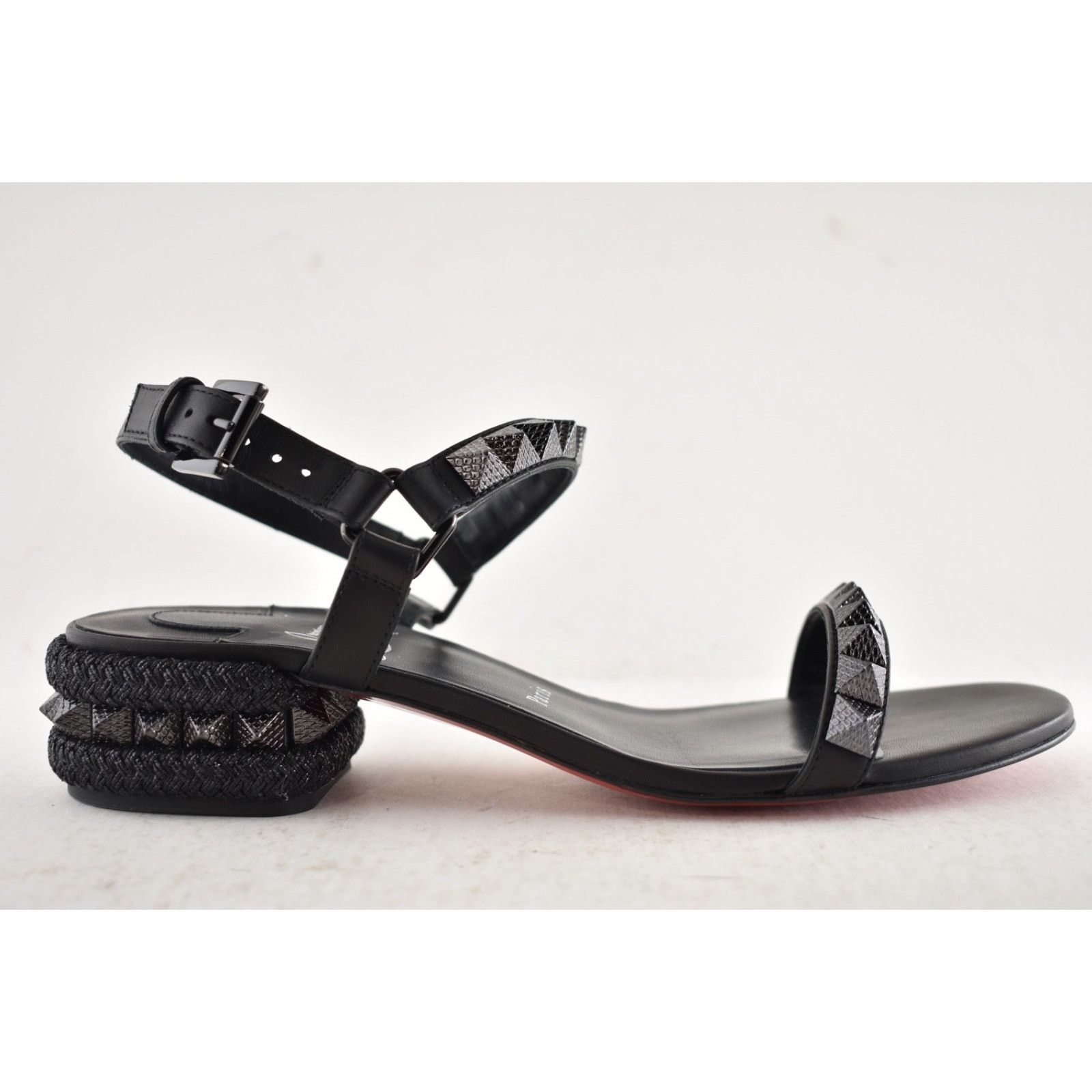 Christian Louboutin Christian Louboutin Pyrasand 30 Black Leather Sandal 39 Size US 9 / IT 39 - 2 Thumbnail
