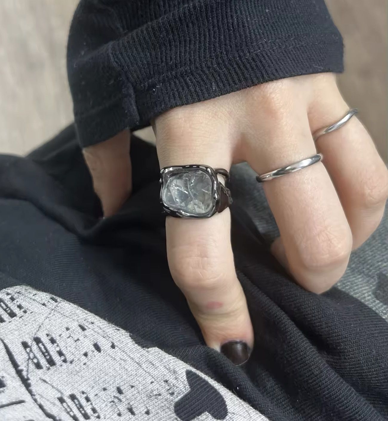 Jewelry Irregular Black Crystal Charm Ring (size 6-12) Size ONE SIZE - 7 Thumbnail