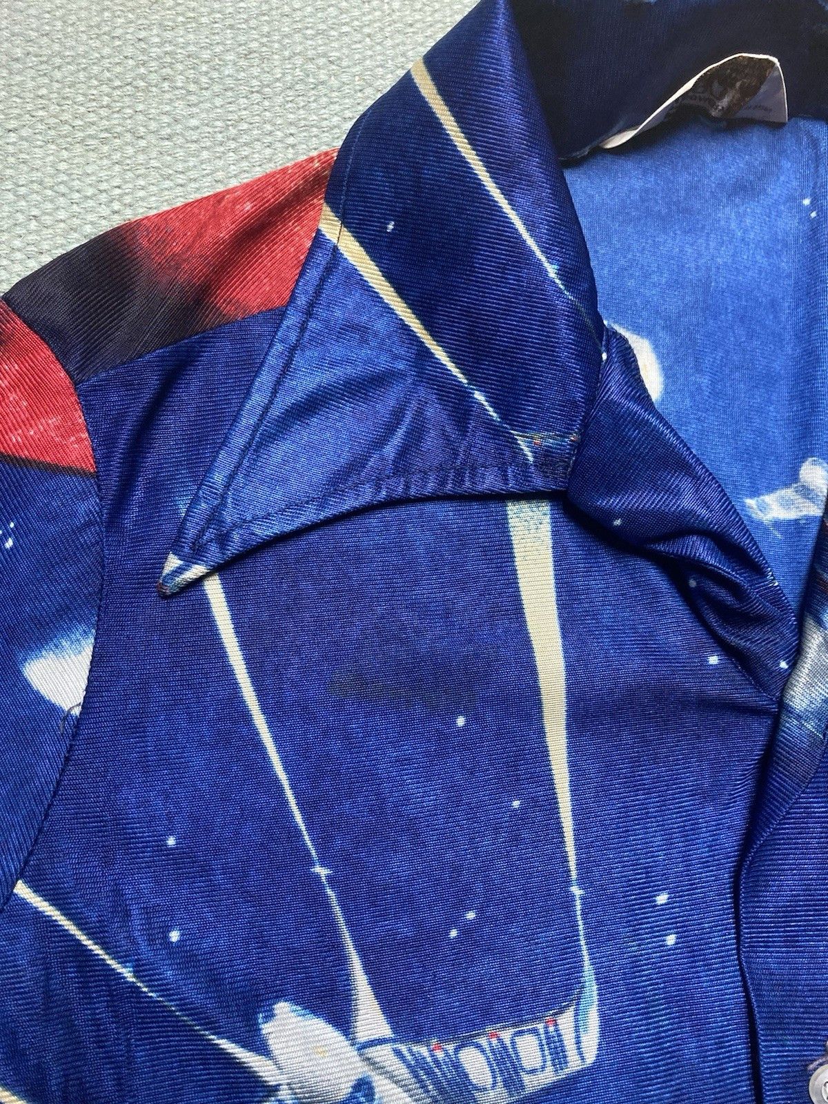 Vintage Vtg 70s button shirt outer space disco boys 18 women’s small Size S / US 4 / IT 40 - 4 Thumbnail
