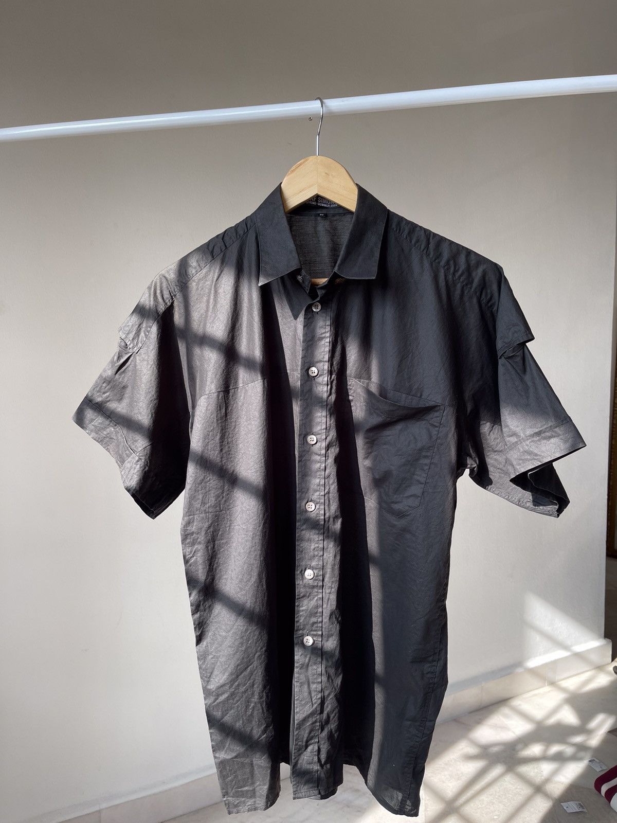 Raf Simons S/S 2006 Raf Simons ‘Icarus Surgit’ Shirt Size US S / EU 44-46 / 1 - 10 Thumbnail