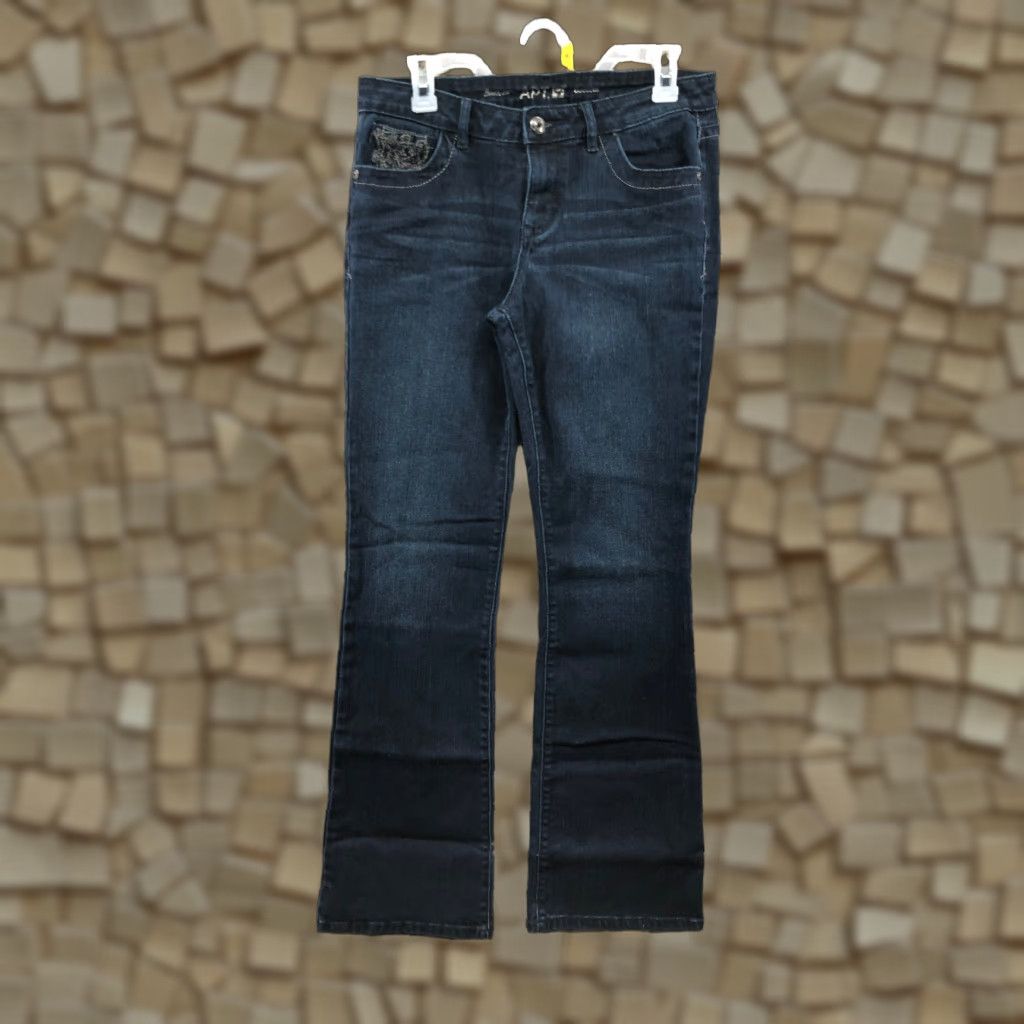Apt. 9 Apt. 9 Jeans Womens Bootcut Size 6 Dark Wash Blue Denim Mid Rise 31 In Inseam Belt Loops 5-Pocket Size 28" / US 6 / IT 42 - 1 Thumbnail