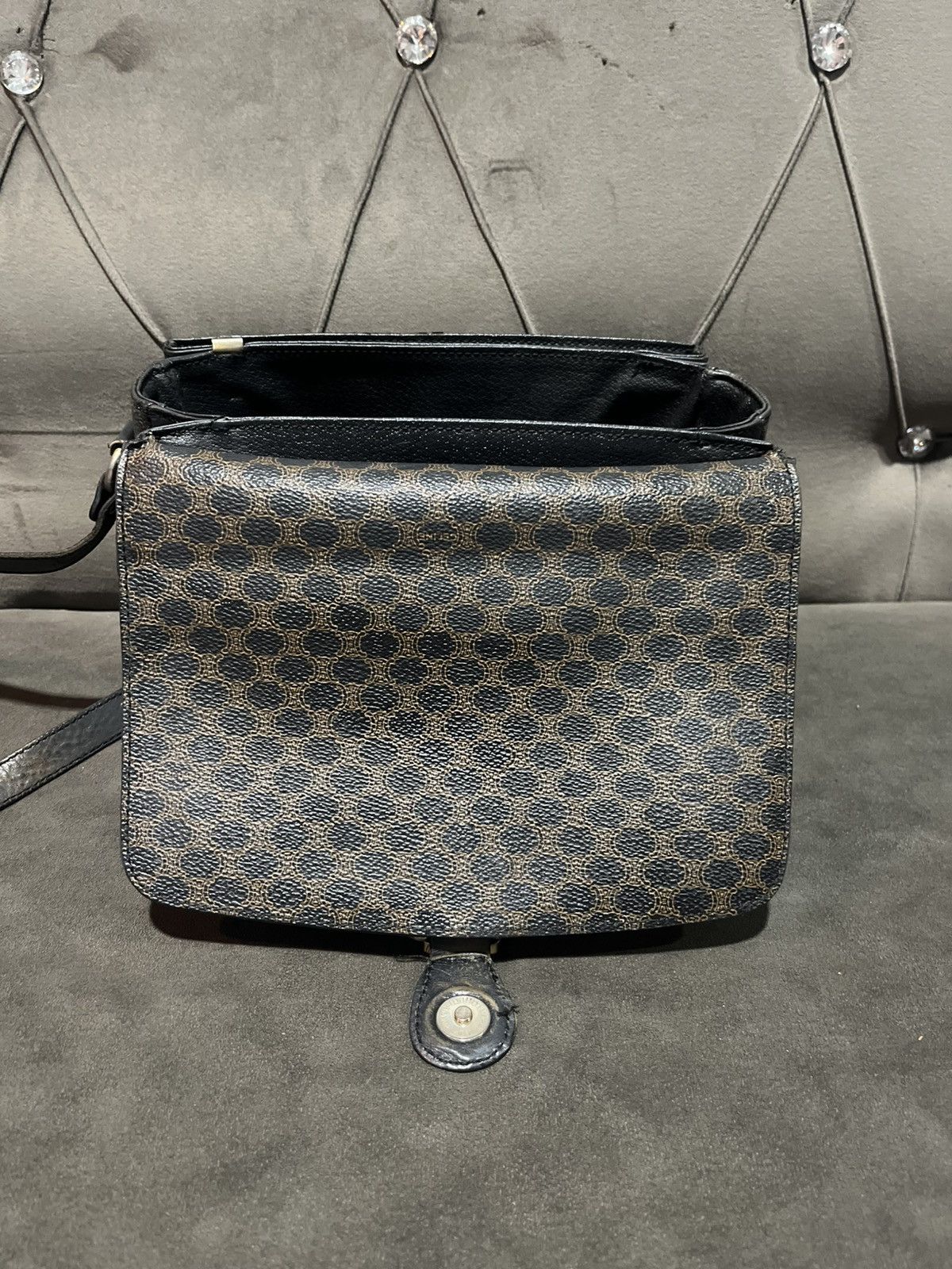 Celine Celine Vintage Macadam PVC Shoulder Bag Black Size ONE SIZE - 11 Thumbnail