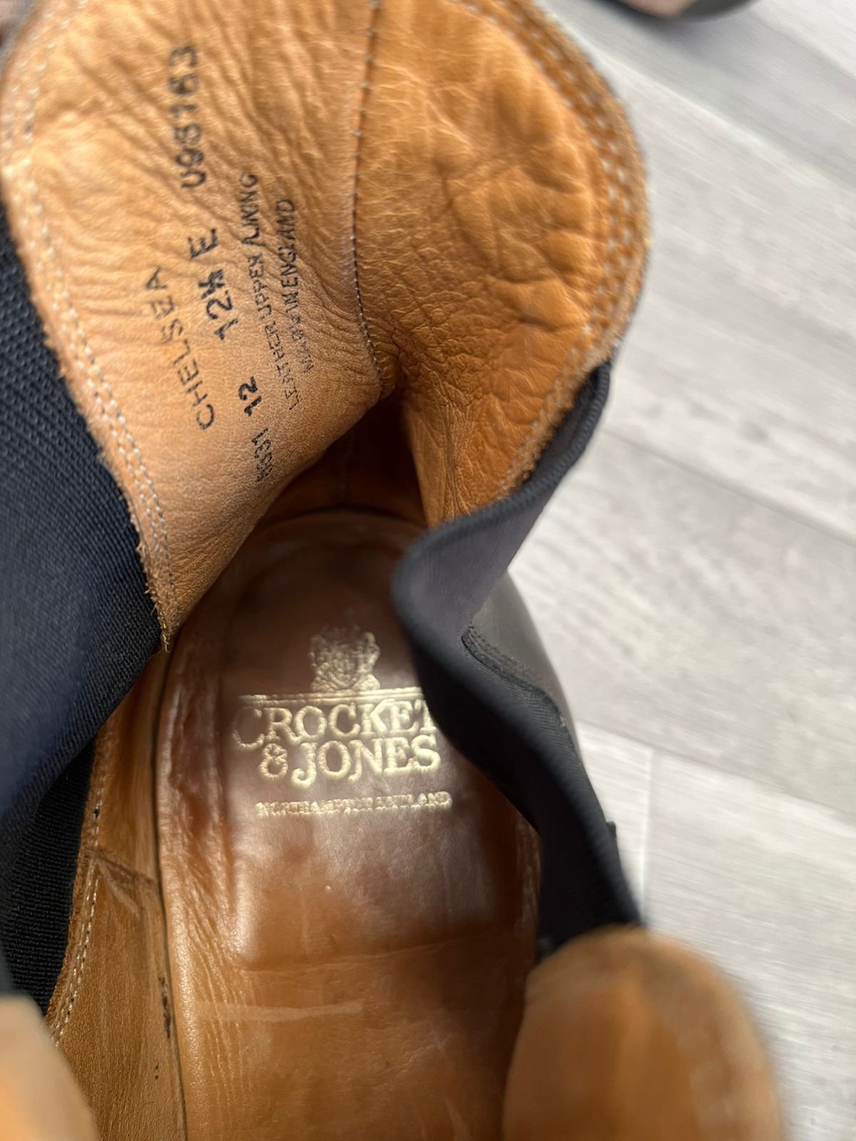 Crockett & Jones Crockett & Jones Black Leather Chelsea Boots Sz US 13.5 Size US 13 / EU 46 - 7 Thumbnail