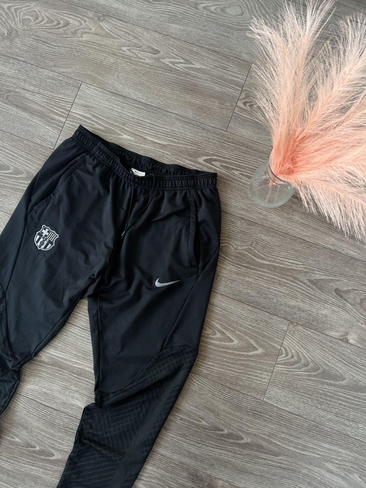 Nike Nike FCB Barcelona Football Slim Fit Regular Sweatpants Size US 34 / EU 50 - 3 Thumbnail