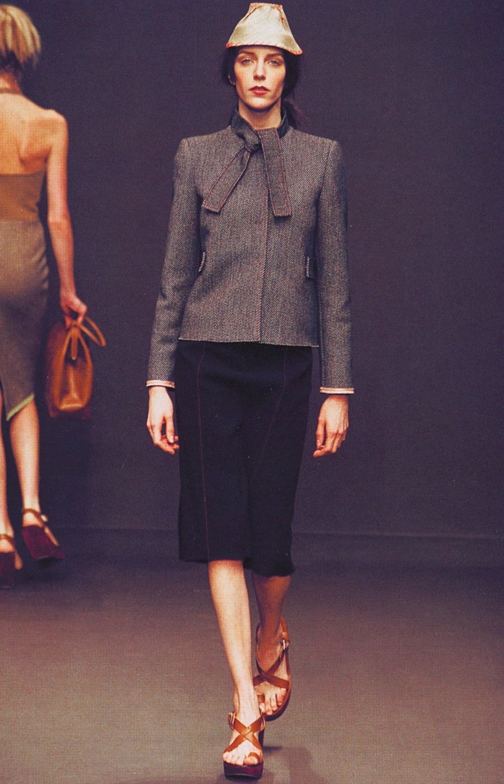 Miu Miu Miu Miu F/W2000 Blazer in Beige Size M / US 6-8 / IT 42-44 - 2 Thumbnail