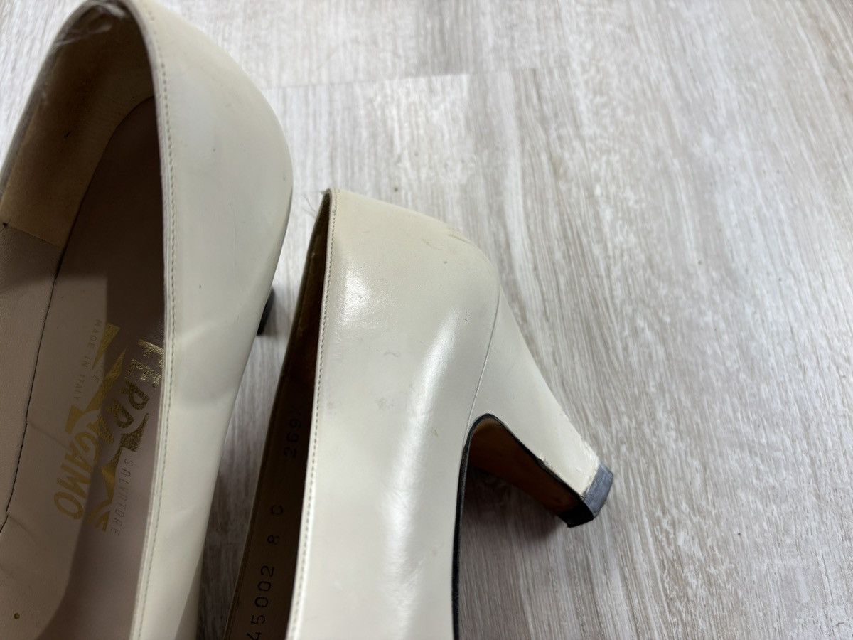 Salvatore Ferragamo × Vintage Womens shoes Salvatore Ferragamo Size 8 Size US 8 / IT 38 - 9 Thumbnail