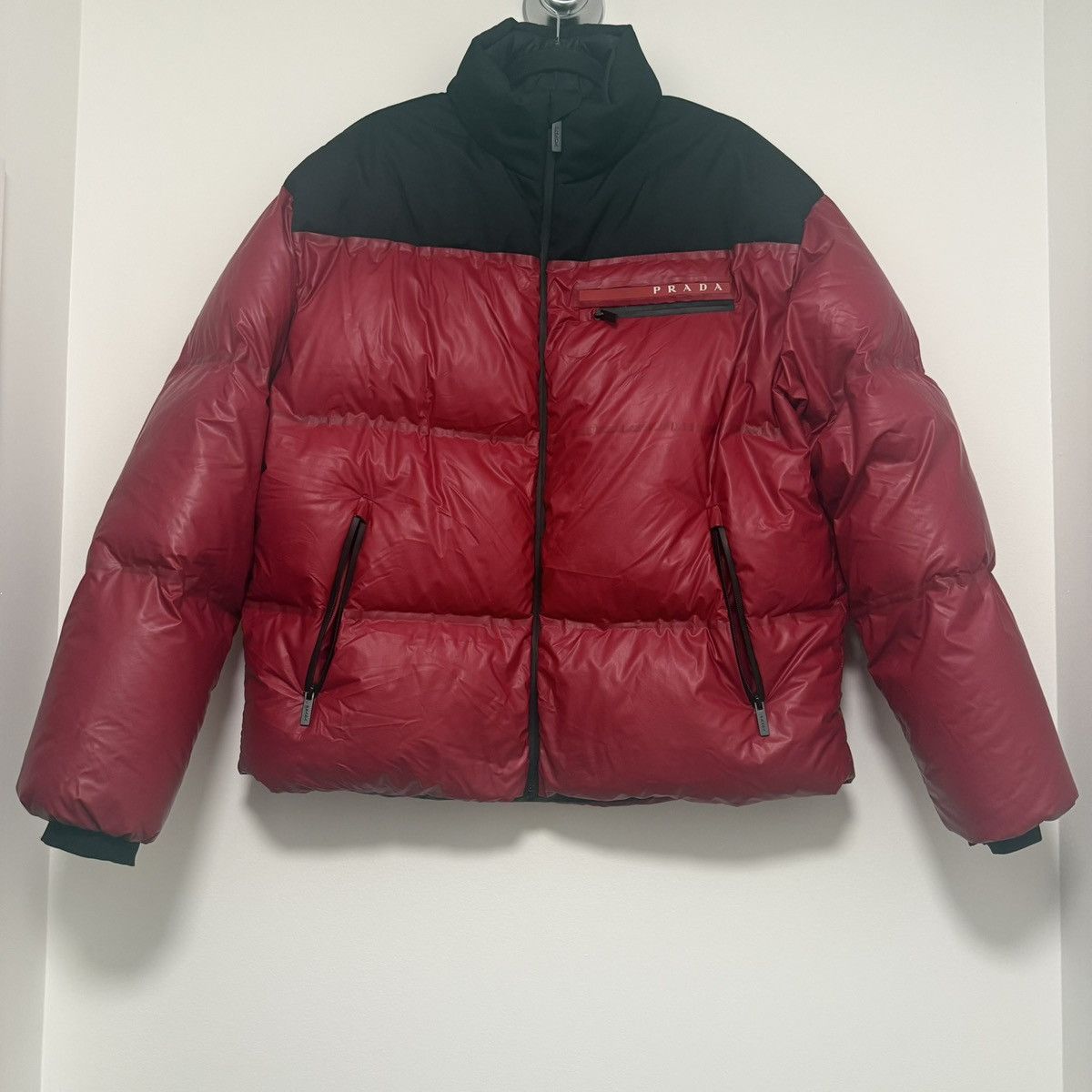 Prada PRADA SPORT LINEA ROSSA Logo patch Down jacket Black Red Size US L / EU 52-54 / 3 - 1 Thumbnail