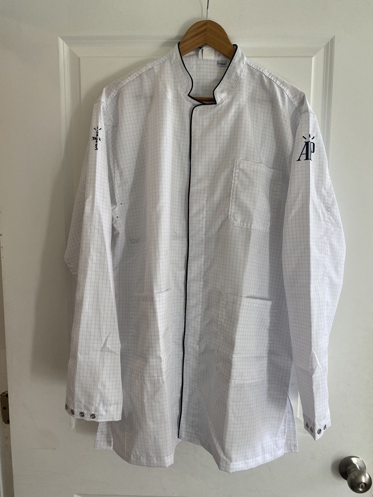 image of Audemars Piguet Lab Coat Cactus Jack in White, Men's (Size Large)