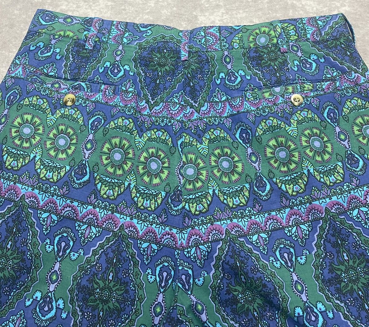 Polo Ralph Lauren 90’s Vintage Polo Ralph Lauren x Chaps Vibrant Paisley Short Size US 36 / EU 52 - 3 Thumbnail