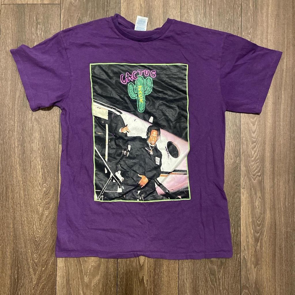 Travis Scott Travis Scott Cactus purple tee size M Size US M / EU 48-50 / 2 - 1 Thumbnail