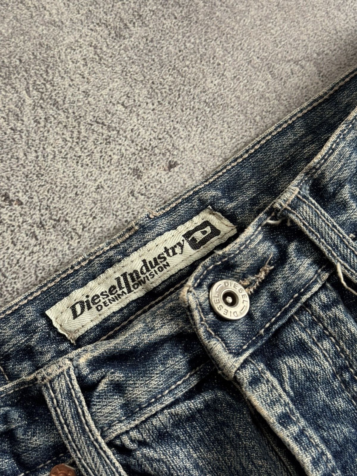 Diesel Diesel 32 vintage denim y2k pants jeans trousers avantgarde Size US 32 / EU 48 - 11 Thumbnail