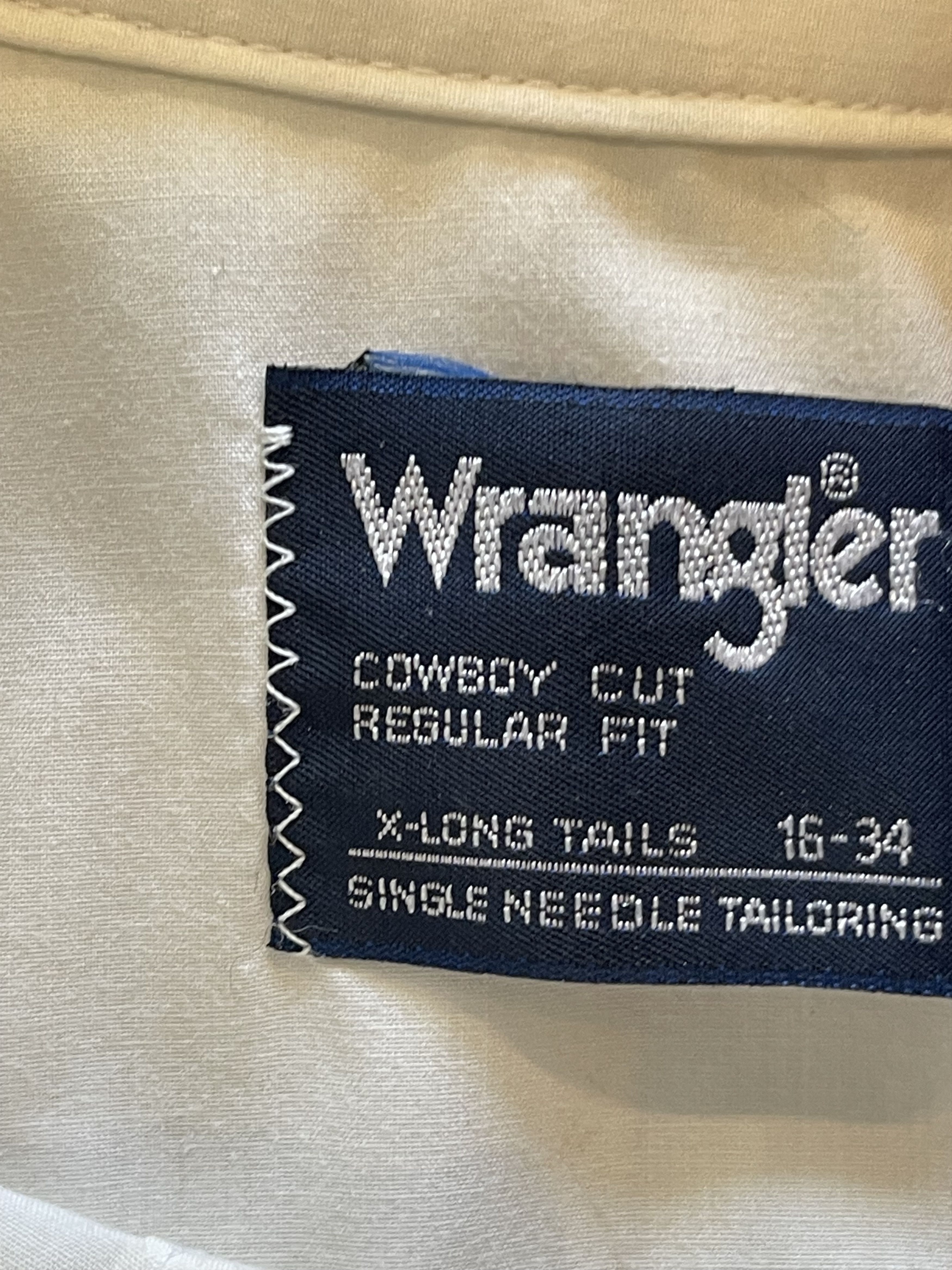 Vintage Wrangler Western Pearl Snap Shirt Made in USA White SzM Size US M / EU 48-50 / 2 - 4 Thumbnail