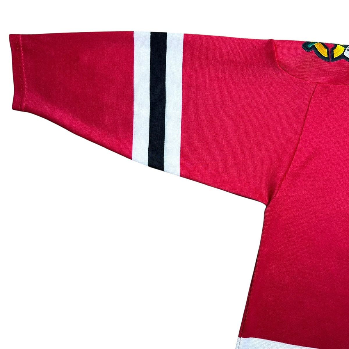 Ccm Vintage 1990s NHL Chicago Blackhawks CCM Maska Hockey Jersey Size US L / EU 52-54 / 3 - 7 Thumbnail