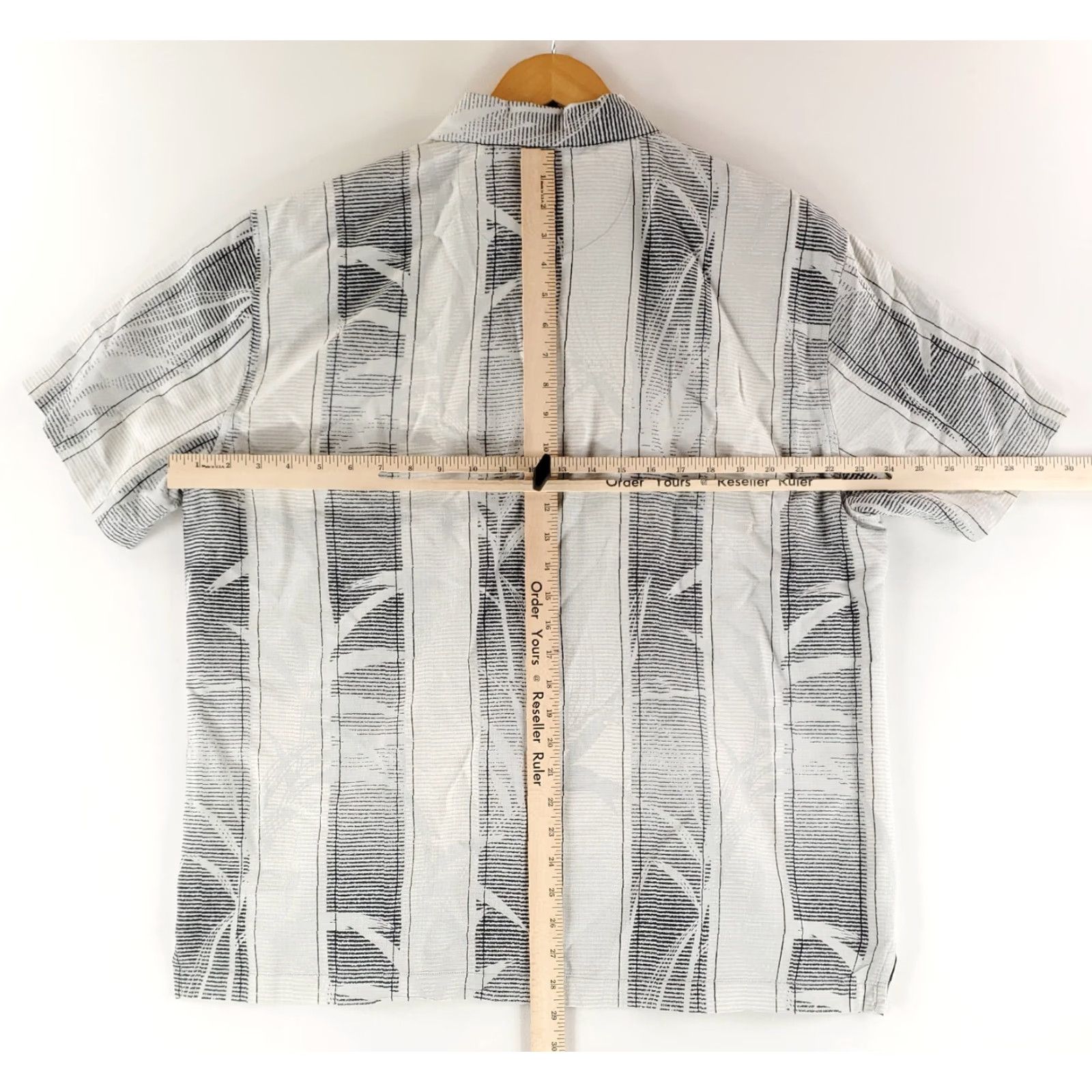 Tommy Bahama Tommy Bahama Shirt Button-Up XL Mens Gray Silk Palm Fronds Hawaiian Size US XL / EU 56 / 4 - 7 Thumbnail
