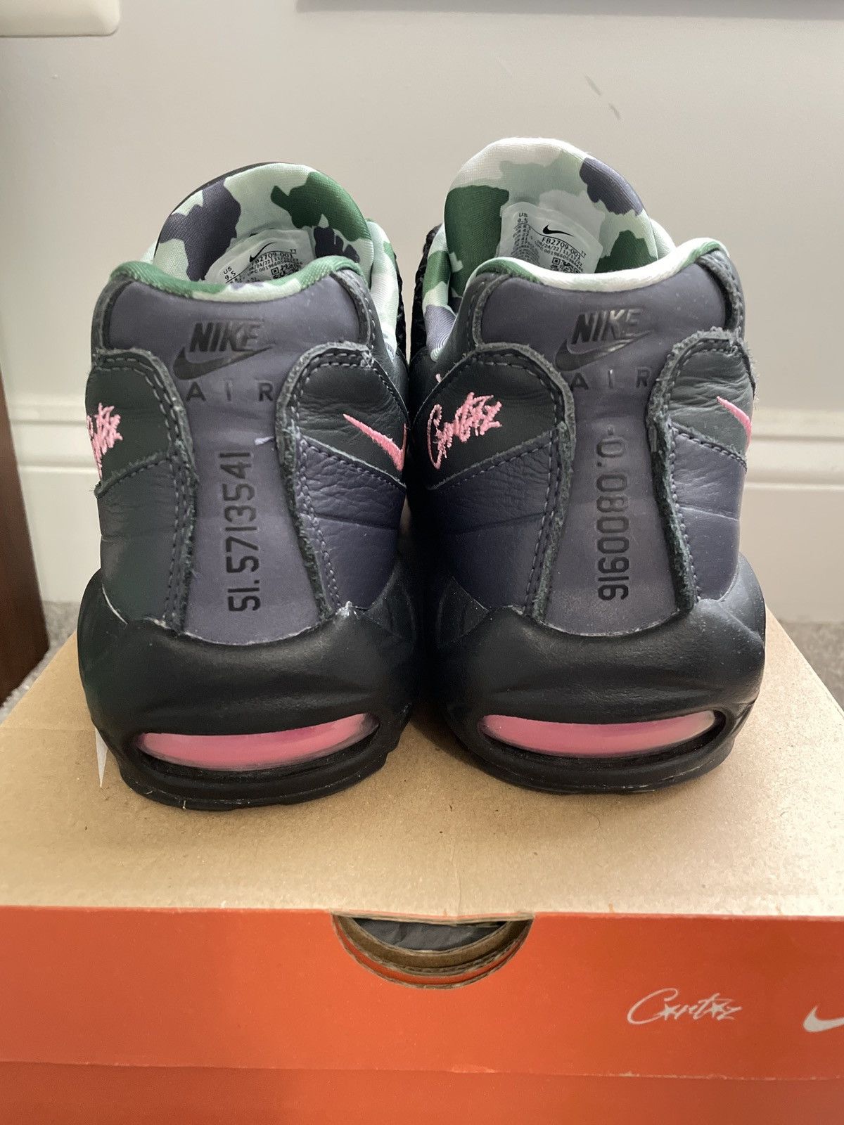 Corteiz × Nike Nike Air Max 95 SP (Corteiz Pink Beam) Size US 9.5 / EU 42-43 - 4 Thumbnail