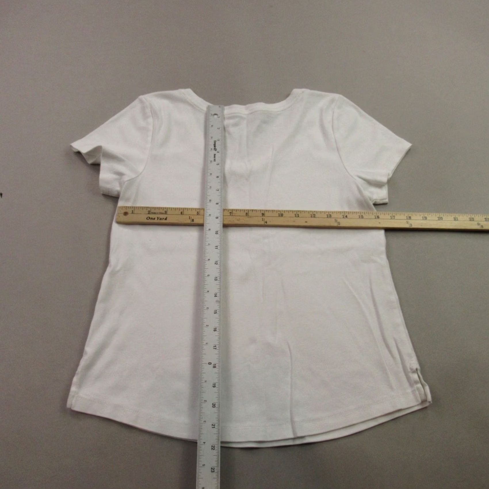 J. Jill J Jill Shirt Womens Medium Petite Short Sleeve Pullover Lightweight V Neck White - T-Shirt - 100% Cotton - Regular Fit Size M / US 6-8 / IT 42-44 - 7 Thumbnail