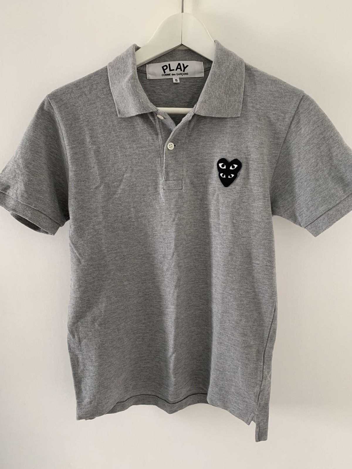 Comme des Garcons Comme Des Garçons Play Polo Size S / US 4 / IT 40 - 1 Thumbnail