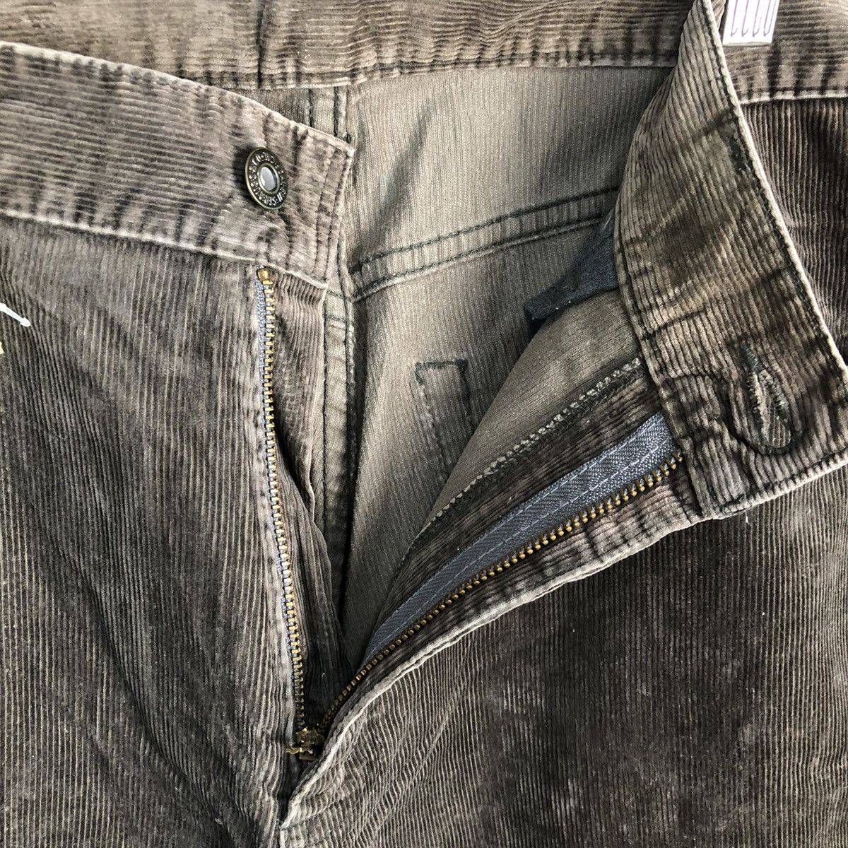 Levi's DL 502 Levis Brown Corduroy vintage Pants #C116 Size US 36 / EU 52 - 10 Thumbnail