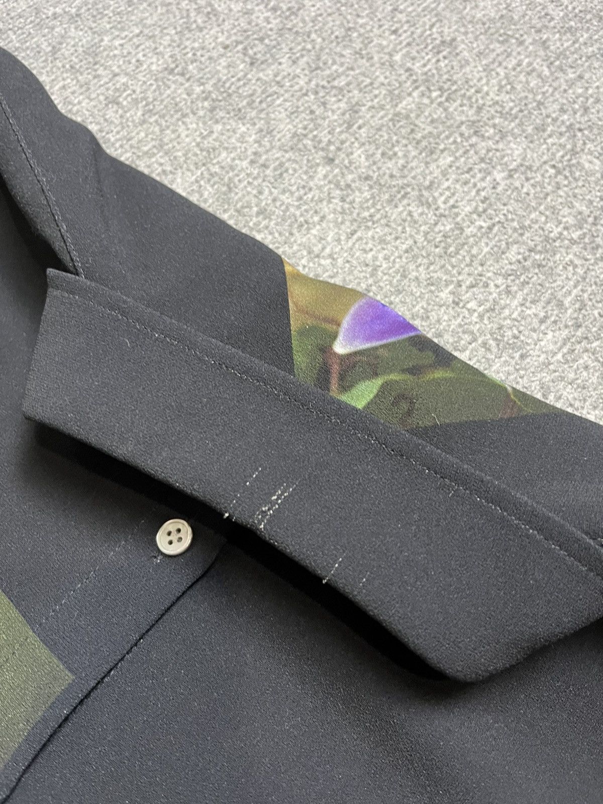 Acne Studios Acne Studios Floral button shirt Size L / US 10 / IT 46 - 11 Thumbnail