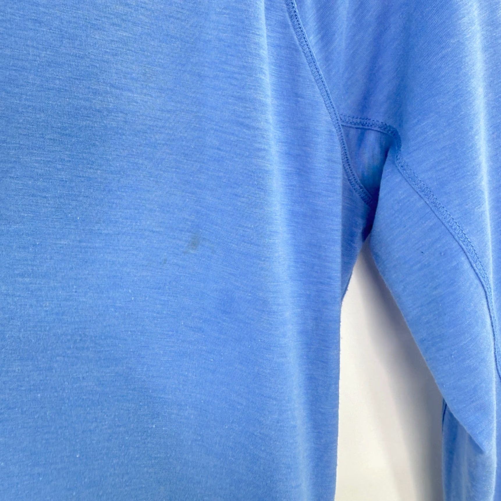Vintage L.L. Bean Womens Blue Tencel Blend Performance Long Sleeve Top Thumbholes L REG Shirt Size L / US 10 / IT 46 - 7 Thumbnail