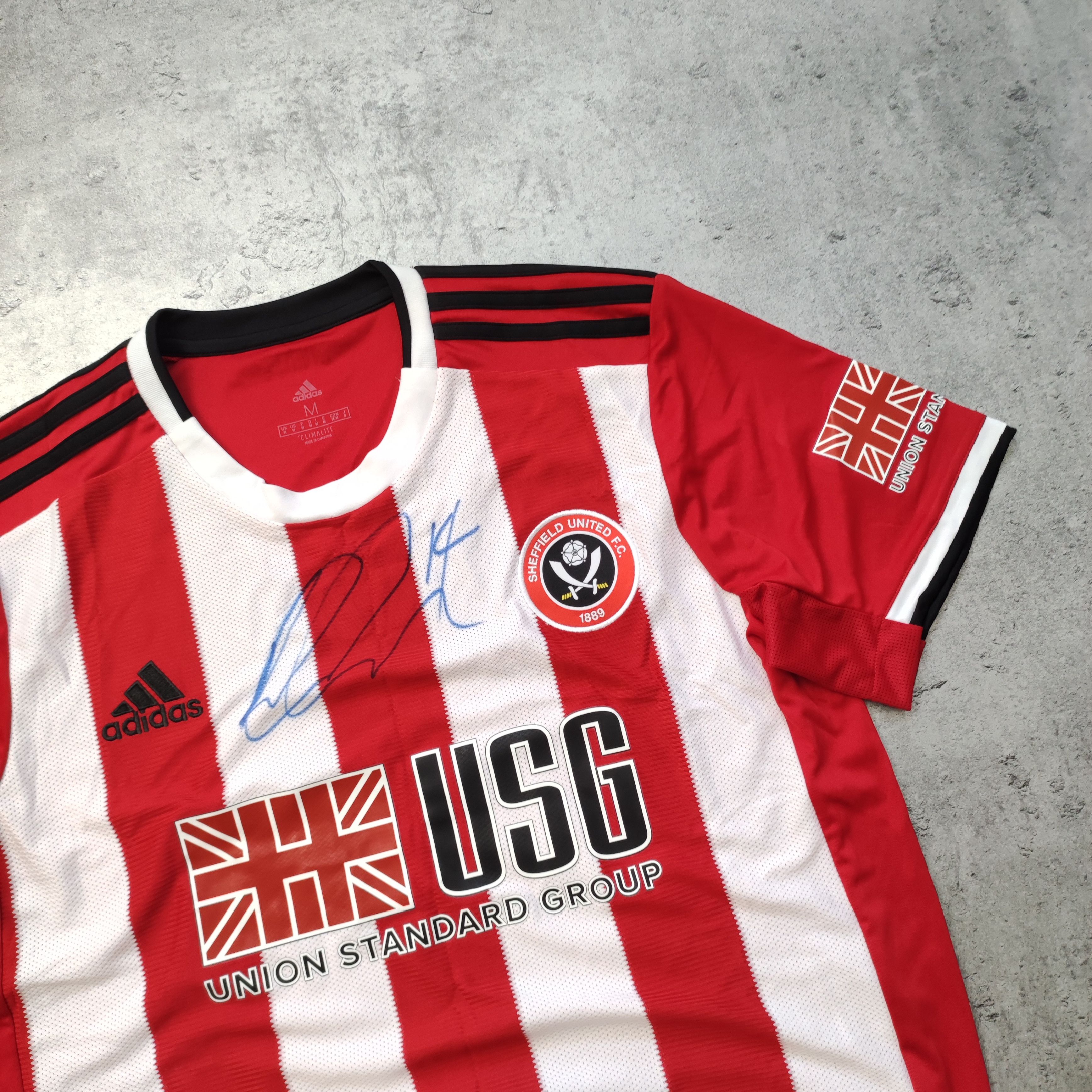 Other Sheffield United 2019/20 Football Home Signature 19 Jersey Size US M / EU 48-50 / 2 - 4 Thumbnail
