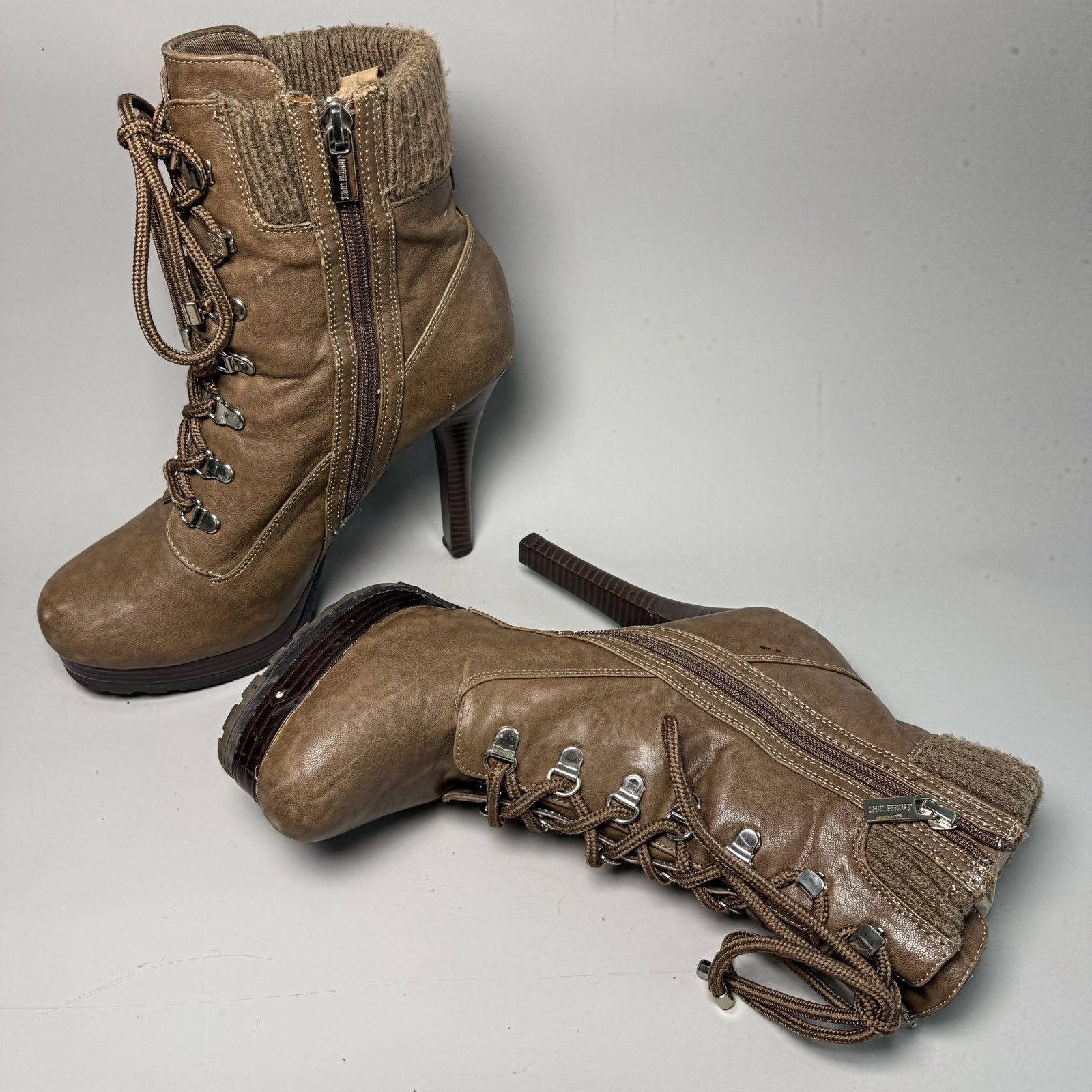 Jennifer Lopez Jennifer Lopez Moritz Taupe Laceup Bootie Size 8.5 Size US 8.5 / IT 38.5 - 6 Thumbnail