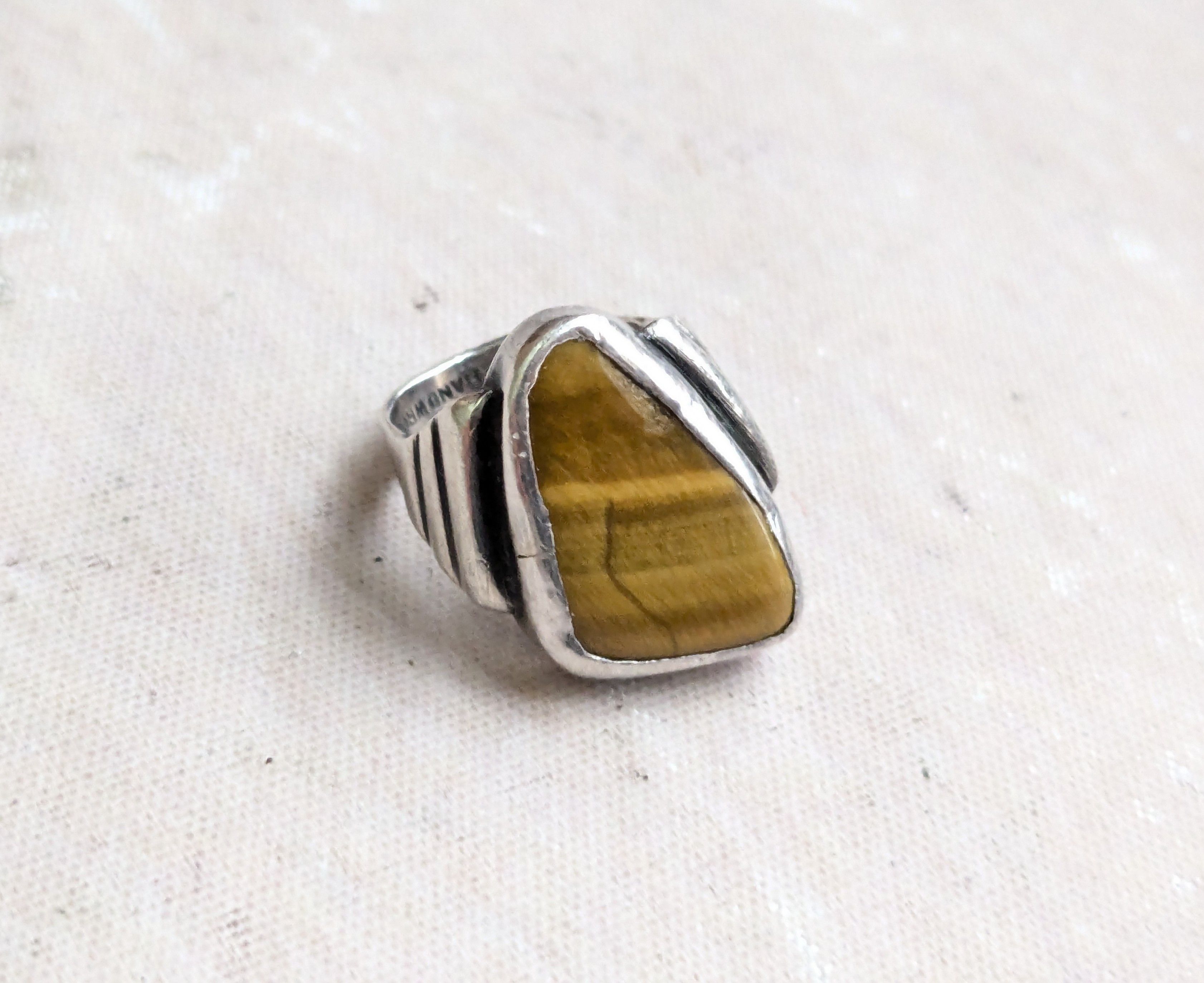 Sterling Silver Vintage Sterling Silver Ring Tiger's Eye Brown Handwrought 5 Size ONE SIZE - 1 Thumbnail