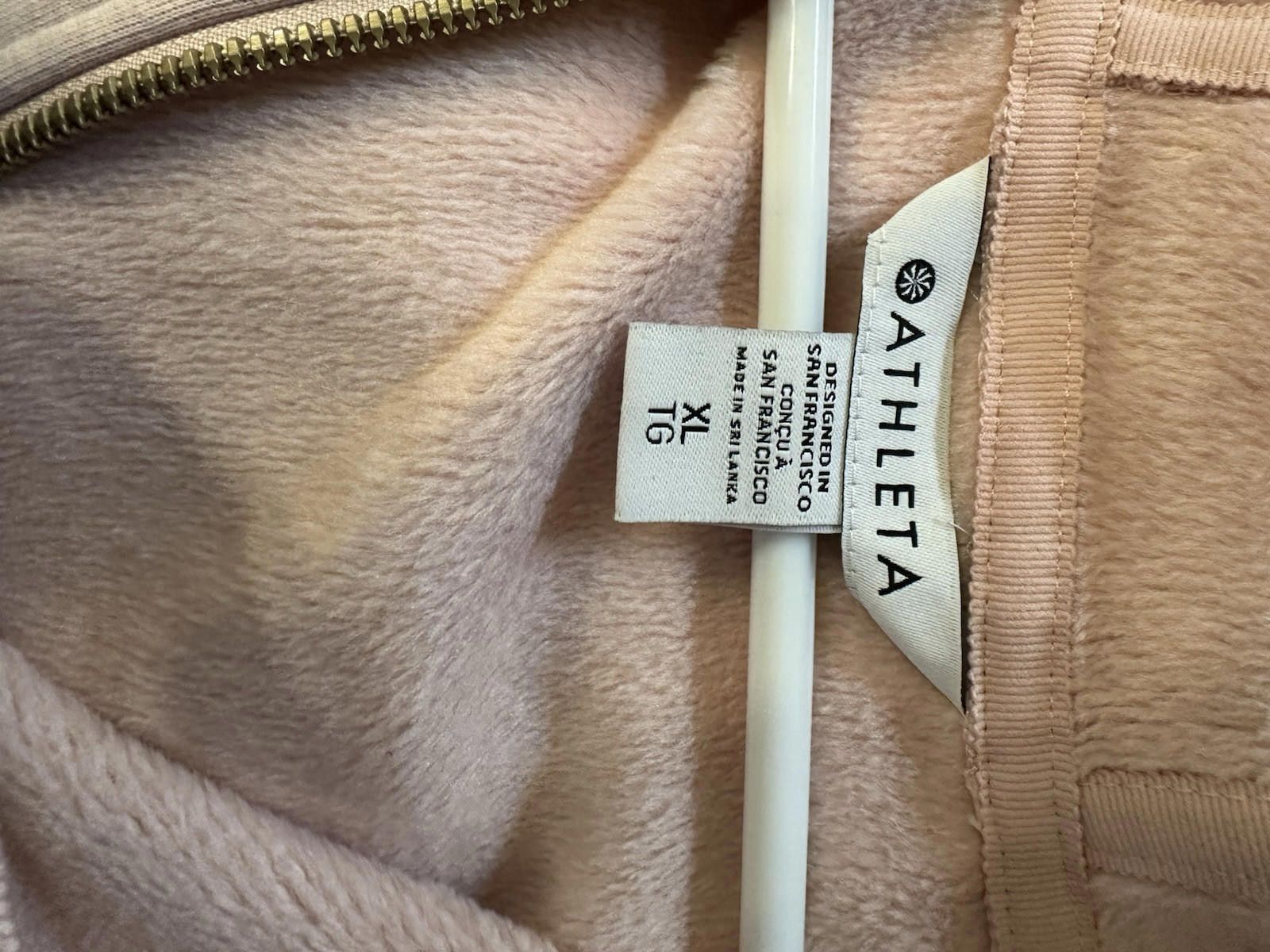 Designer ATHLETA Sweatshirt XL Cozy Karma 1/4 Zip Hoodie Pink NWOT Size XXS / US 00 / IT 34 - 11 Thumbnail