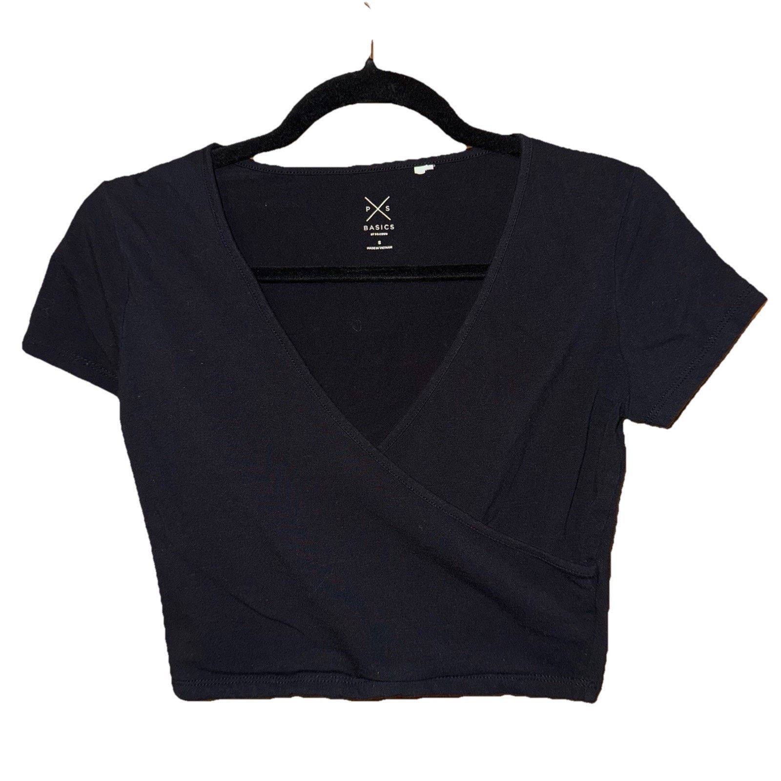 Pacsun Pacsun Black Basics Crop Top Size Small Size S / US 4 / IT 40 - 1 Thumbnail