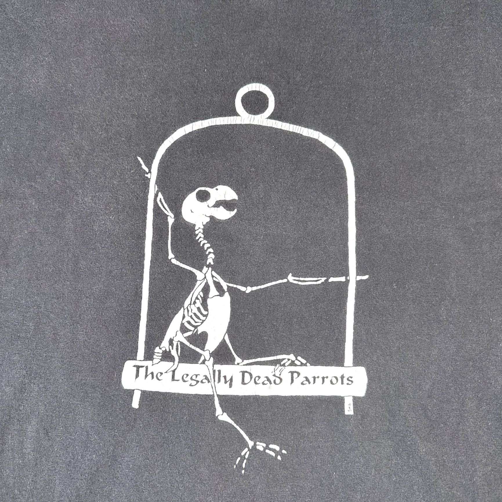 Gildan VINTAGE Legally Dead Parrots Shirt Mens XL Black Skeleton Parrot Gildan 90s USA Size US XL / EU 56 / 4 - 7 Thumbnail