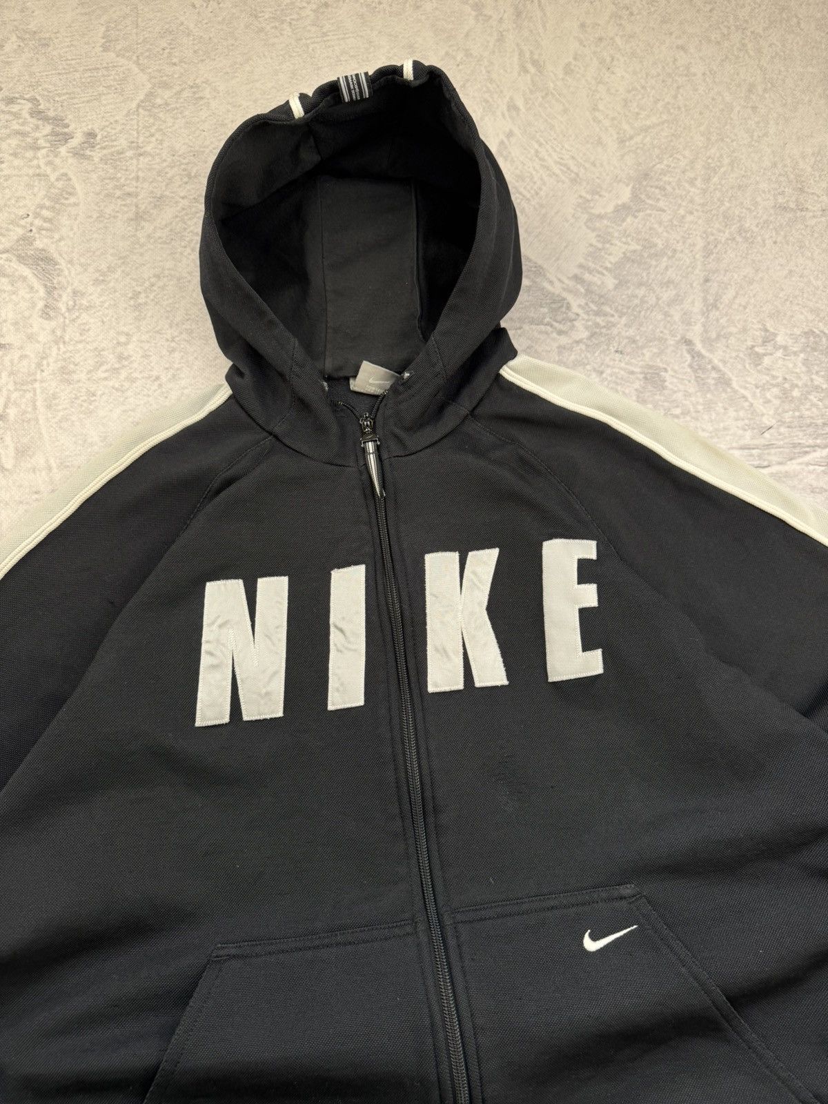 Nike × Vintage NIKE VINTAGE CENTER LOGO OVERSIZE BOXY HOODIE Size US L / EU 52-54 / 3 - 3 Thumbnail