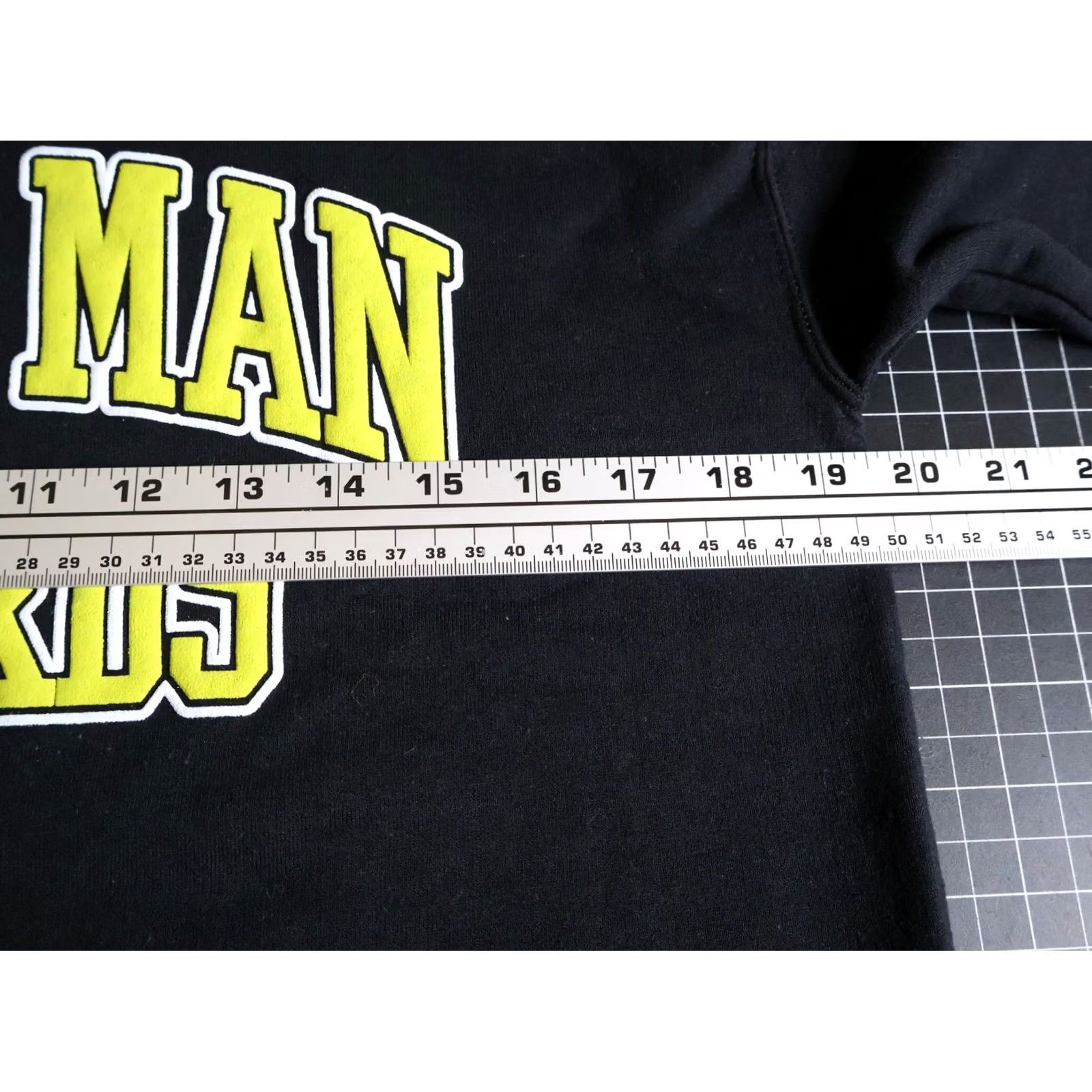 Gildan VINTAGE Third Man Records Sweatshirt Adult Small Black Yellow Puff Print Jack White Shirt Hoodie Mens Pullover Crew Neck Graphic Print Size US S / EU 44-46 / 1 - 5 Thumbnail