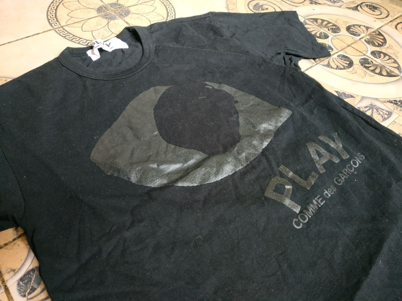 Comme des Garcons Comme des Garcons Play Big Eye Graphic Tee Black L Japan Size US L / EU 52-54 / 3 - 21 Thumbnail
