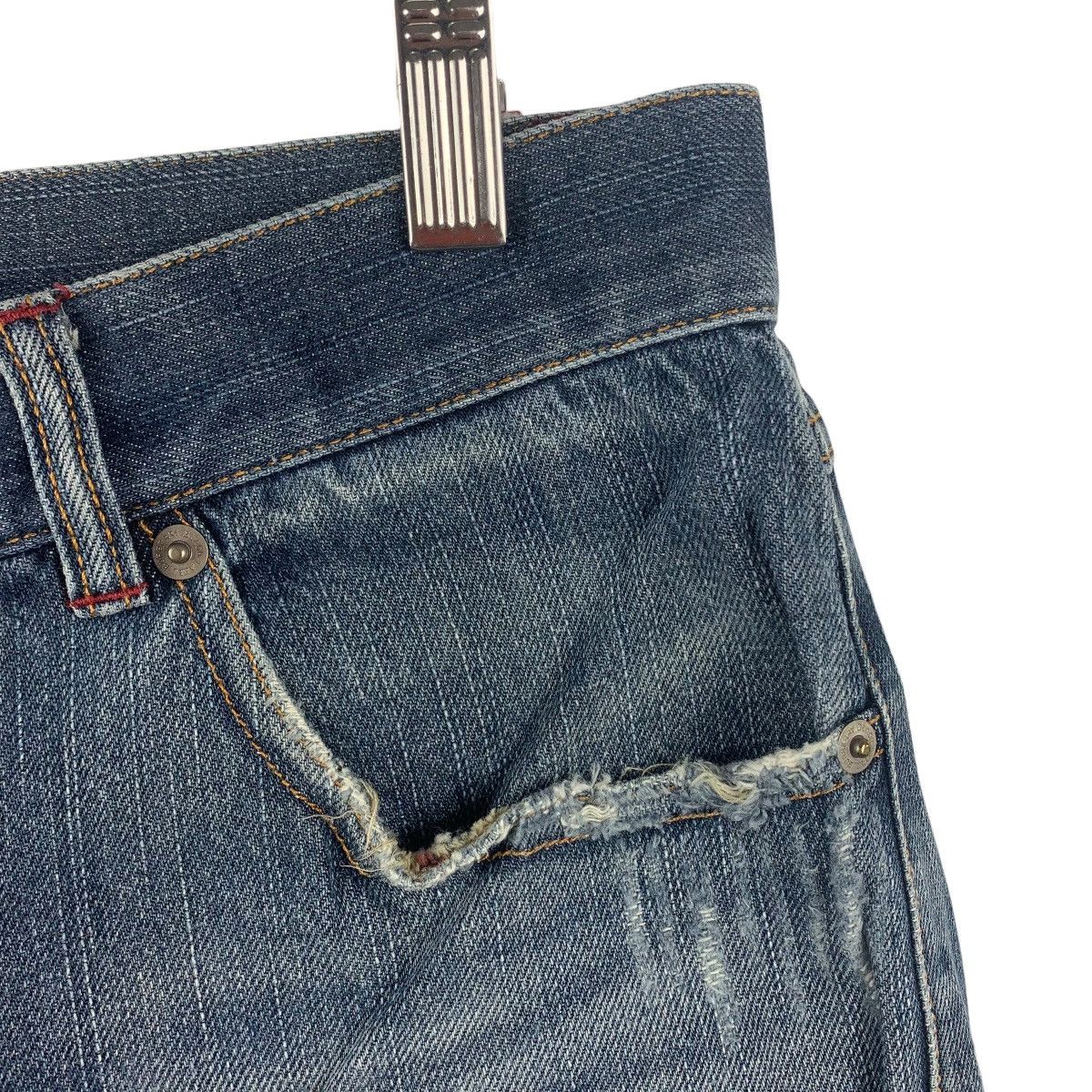 Burberry × Designer BURBERRY Black label distressed design blue jeans Size US 33 - 8 Thumbnail