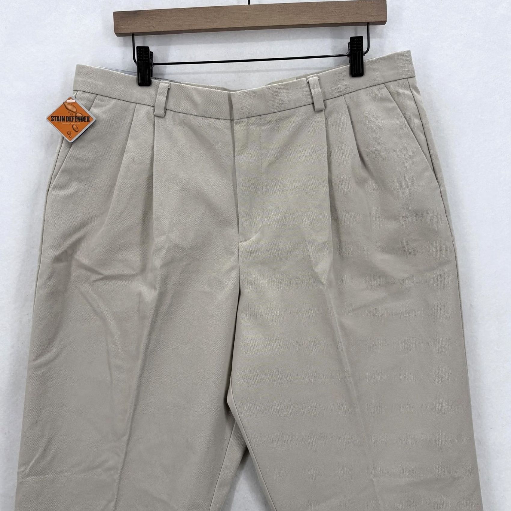 Dockers Dockers Go Khaki Stain Defender Pants Womens 16 Beige Pleated Tapered Twill Work Pants Size 38" / US 16 / IT 52 - 2 Thumbnail