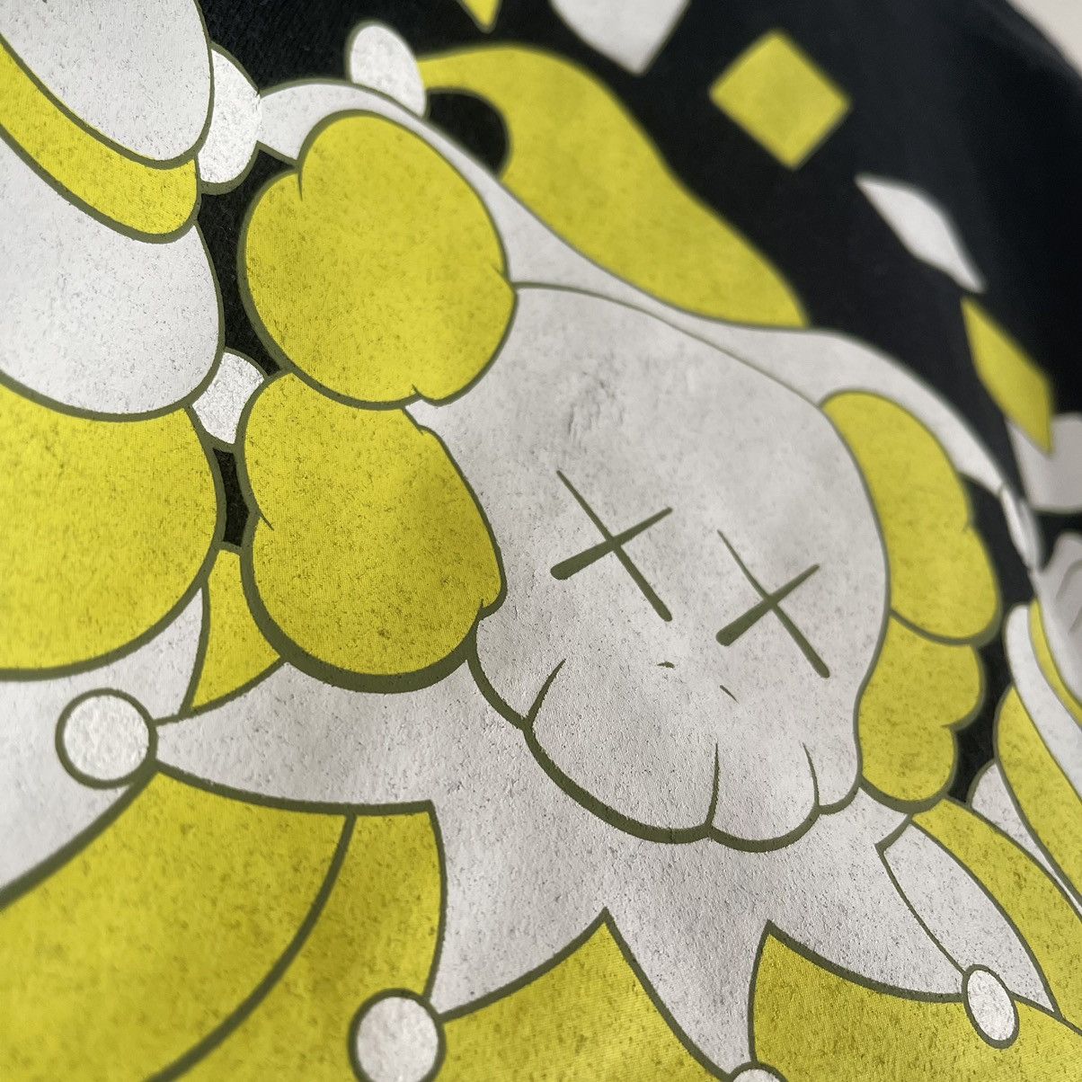 Kaws × Original Fake OriginalFake Jester Chum Tee Size US M / EU 48-50 / 2 - 6 Thumbnail