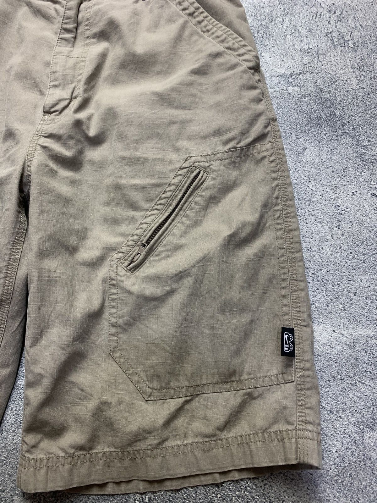 Nike 🐍 SOLD 🐍Y2K Nike 6.0 Short Pants Size US 30 / EU 46 - 3 Thumbnail